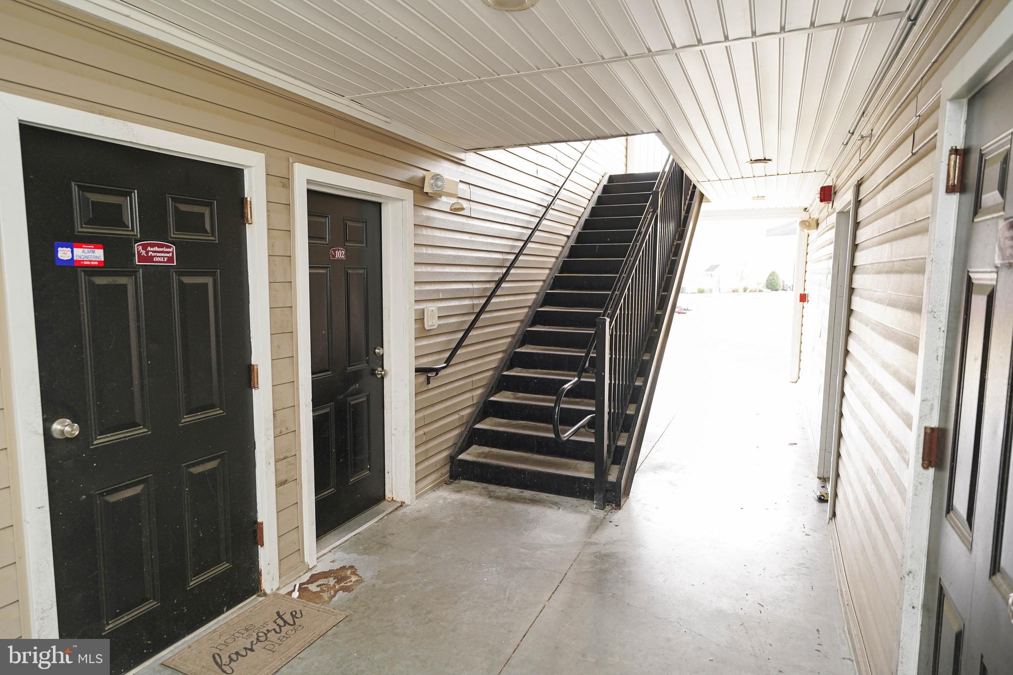 30630 UMES BOULEVARD V-303