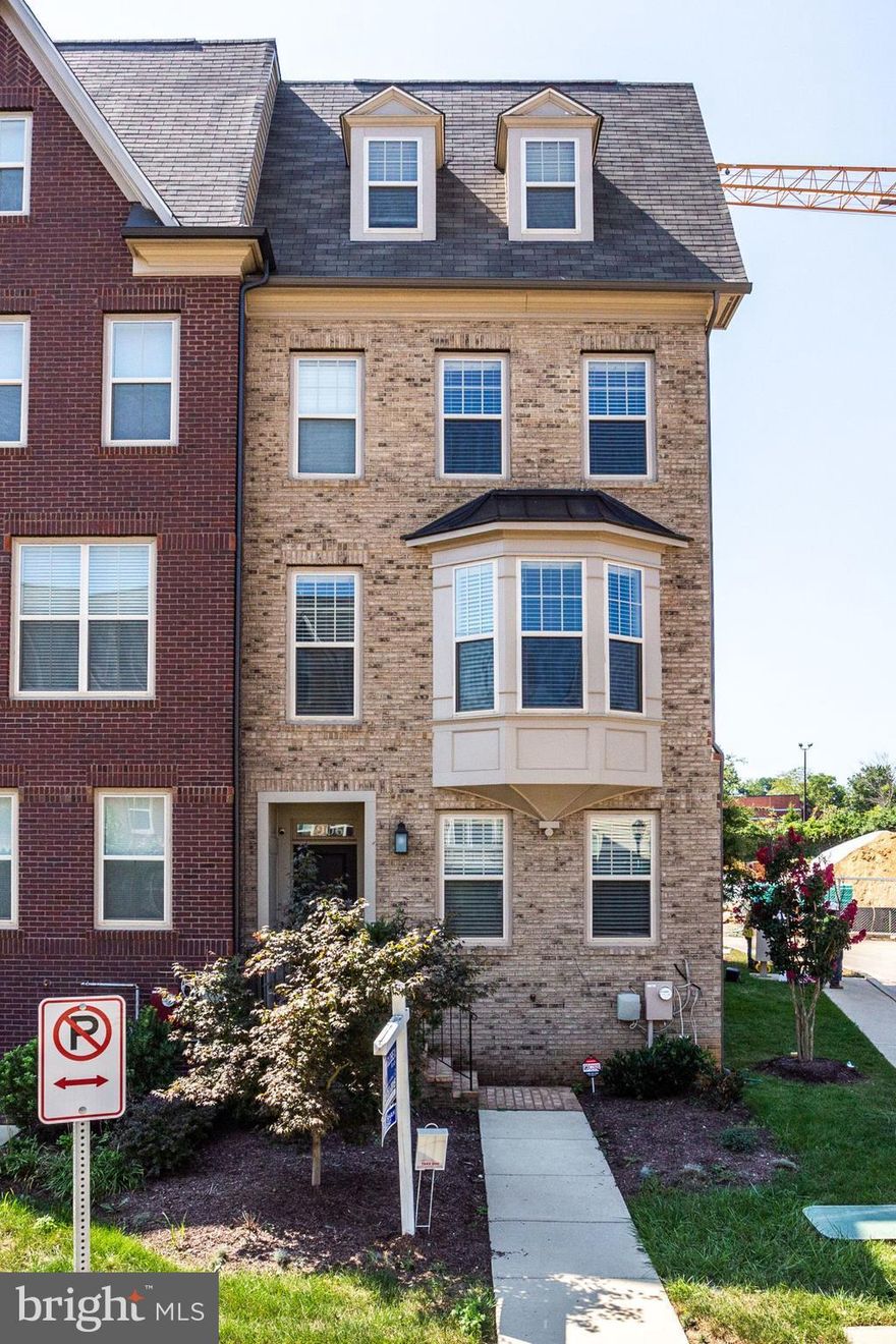 REDUCED $200 - AVAILABLE from November  21, 2024 - VACANT - SHOW ANYTIME -  Residences At Shady Grov Sub Division. This beautifully maintained true end unit town home is sun-drenched and features many upgrades that sets it apart. An impressive open floor plan w/ 4 BRs, 4.5 BAs, 9 foot ceilings, Also a Roof level Deck overlooking breathtaking View of community. Garage Parking for 2 Cars and few minutes walk to the Shady Grove Metro Station.