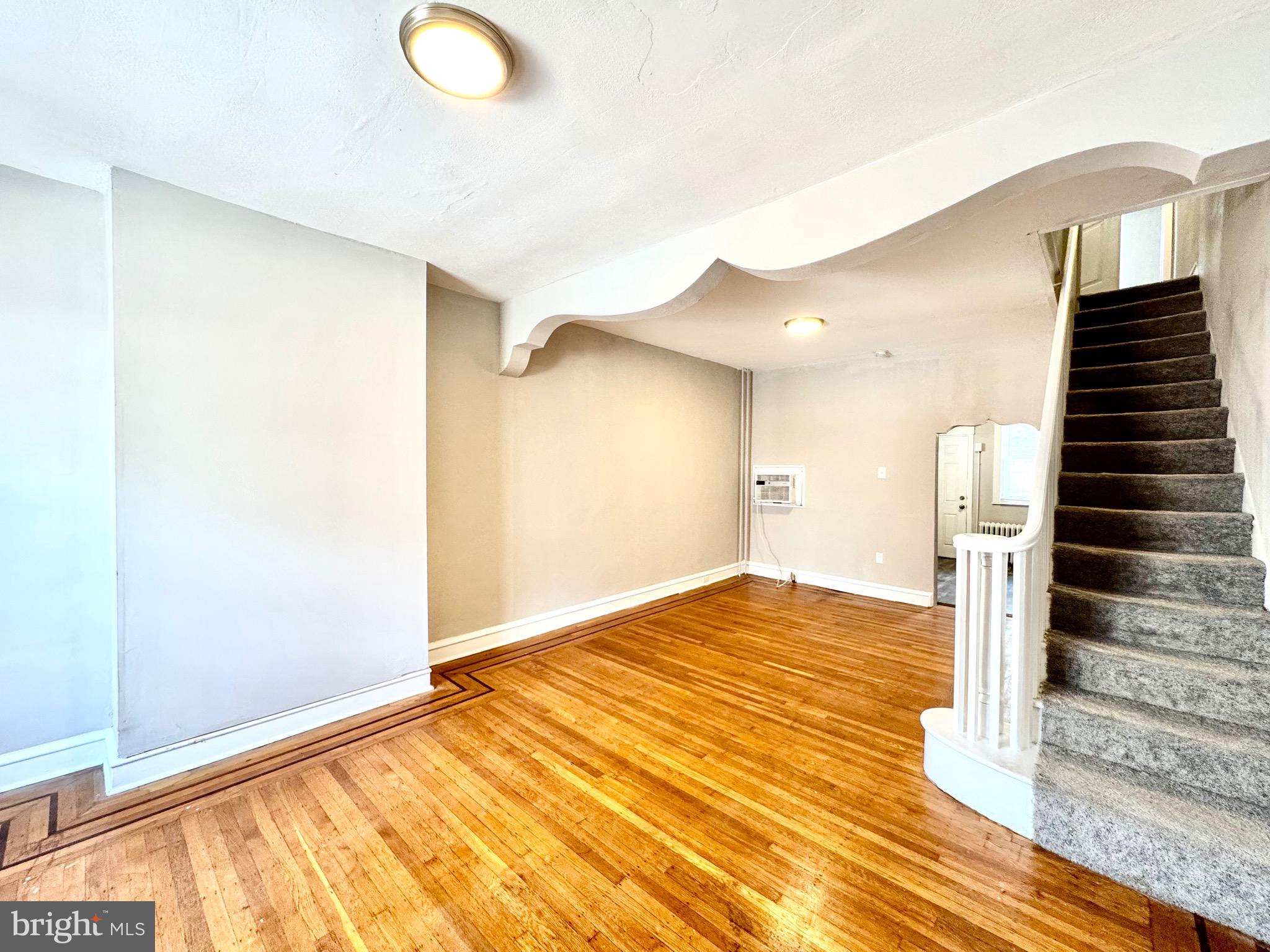 PHILADELPHIA (SOUTH) - Residential