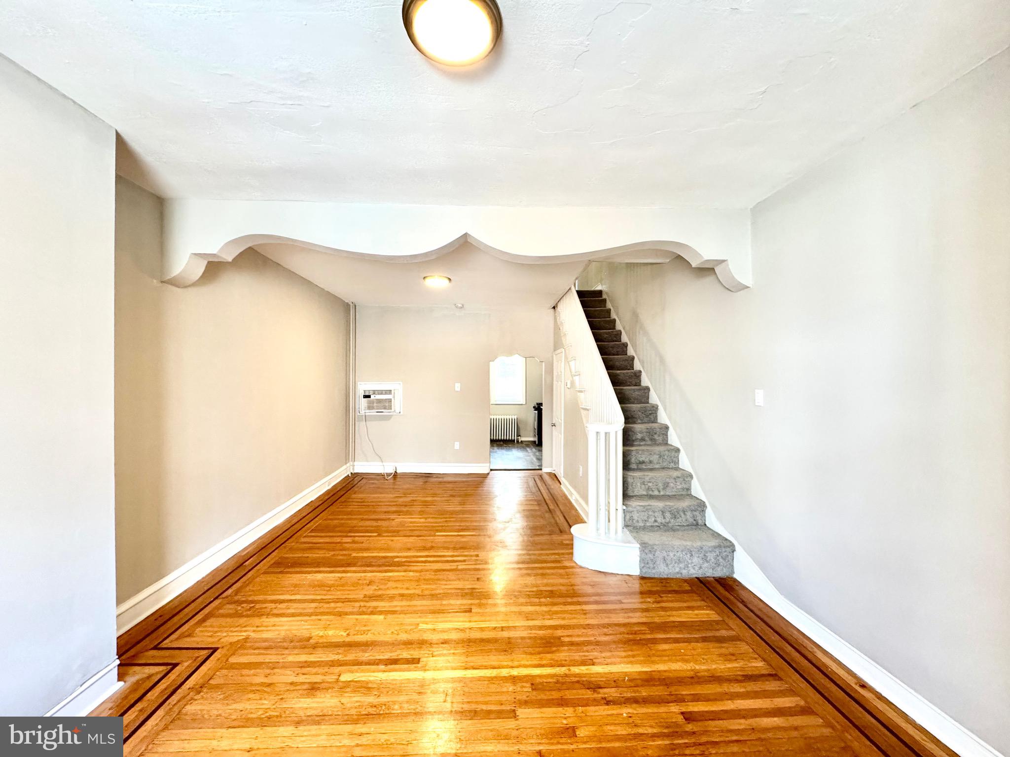 PHILADELPHIA (SOUTH) - Residential