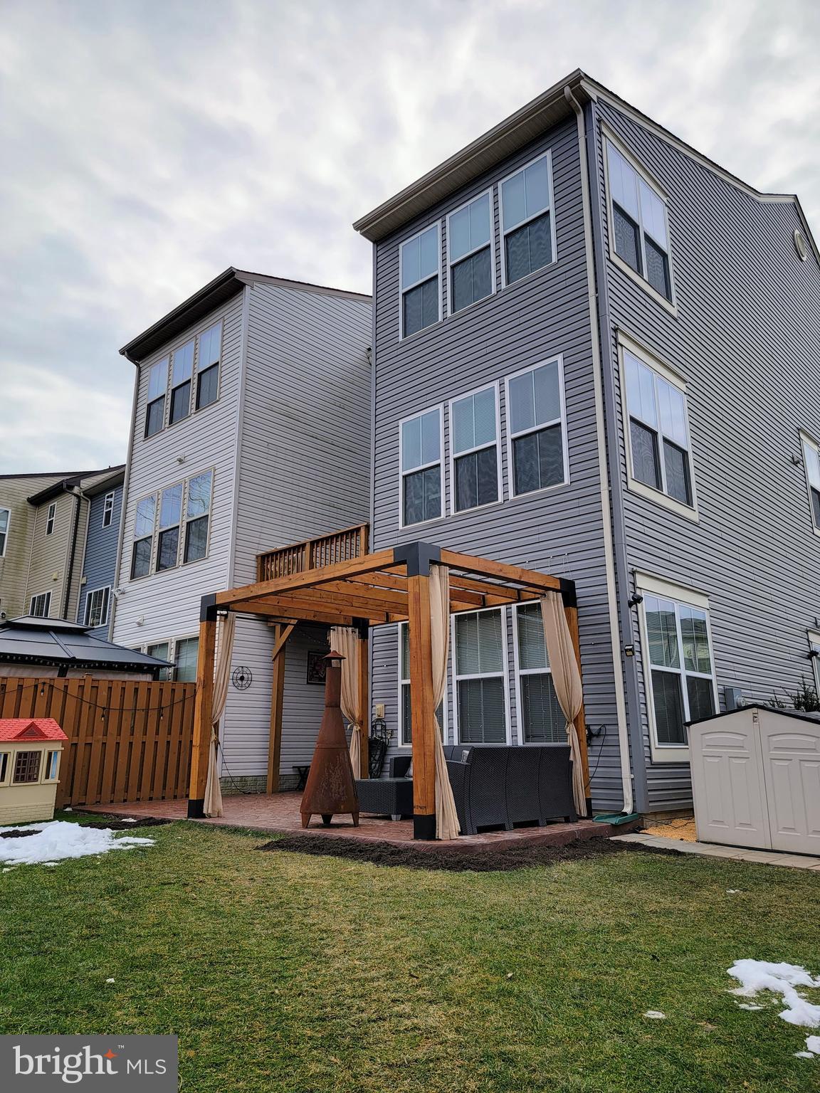 COLONIAL FORGE - Residential