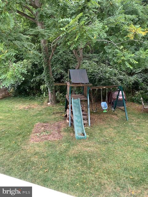 LOCUST HILL - Residential