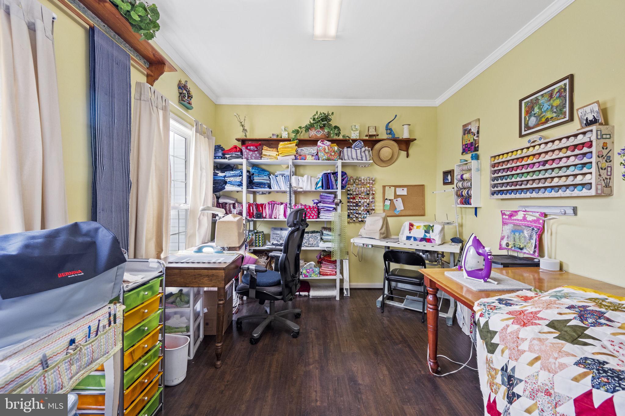 LOCUST HILL - Residential