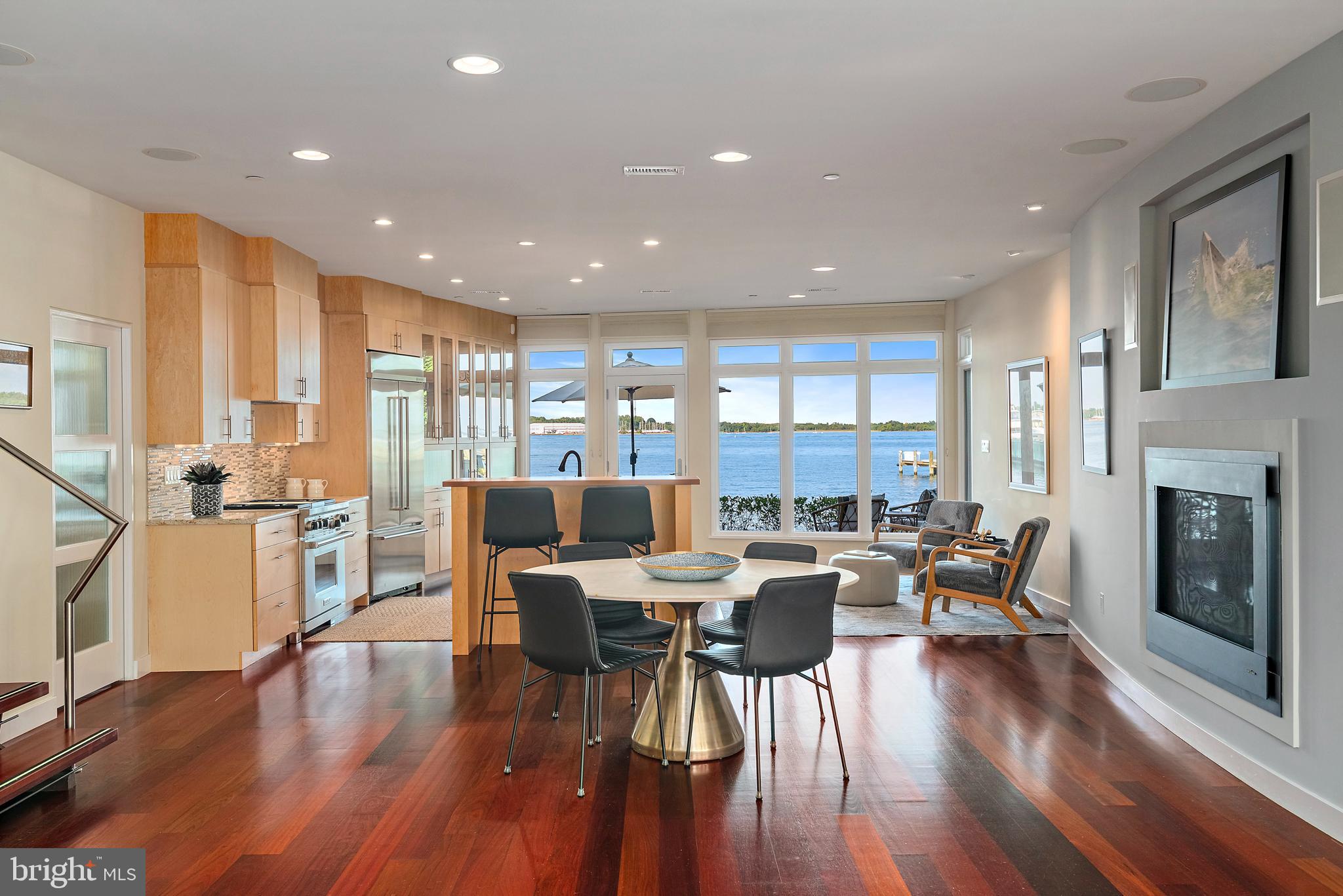 EASTPORT - Residential