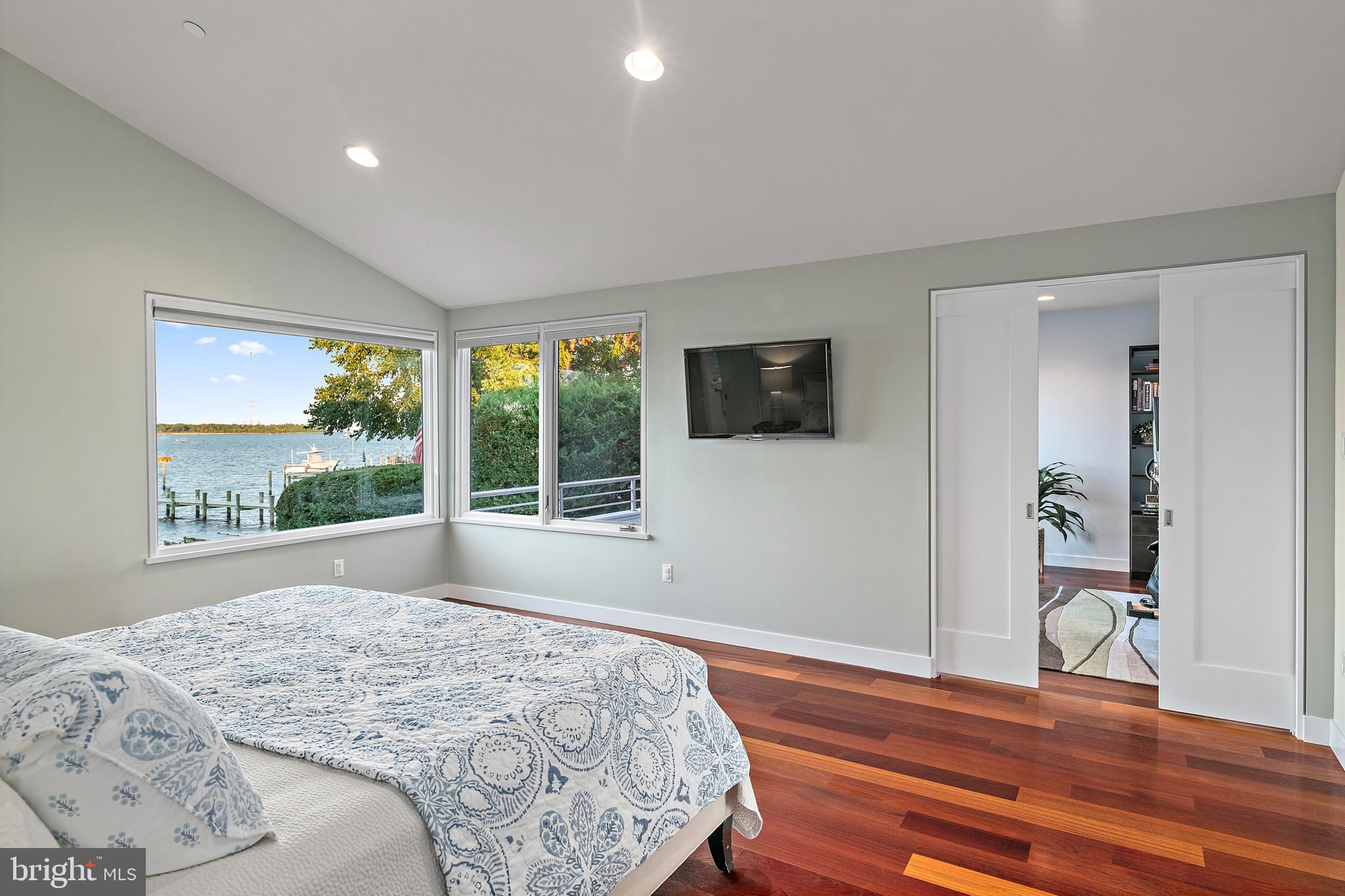 EASTPORT - Residential