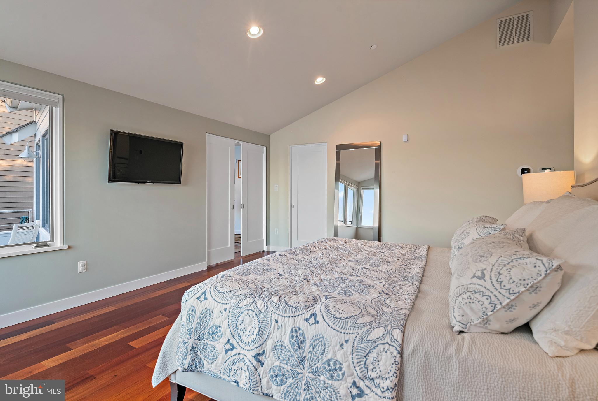 EASTPORT - Residential