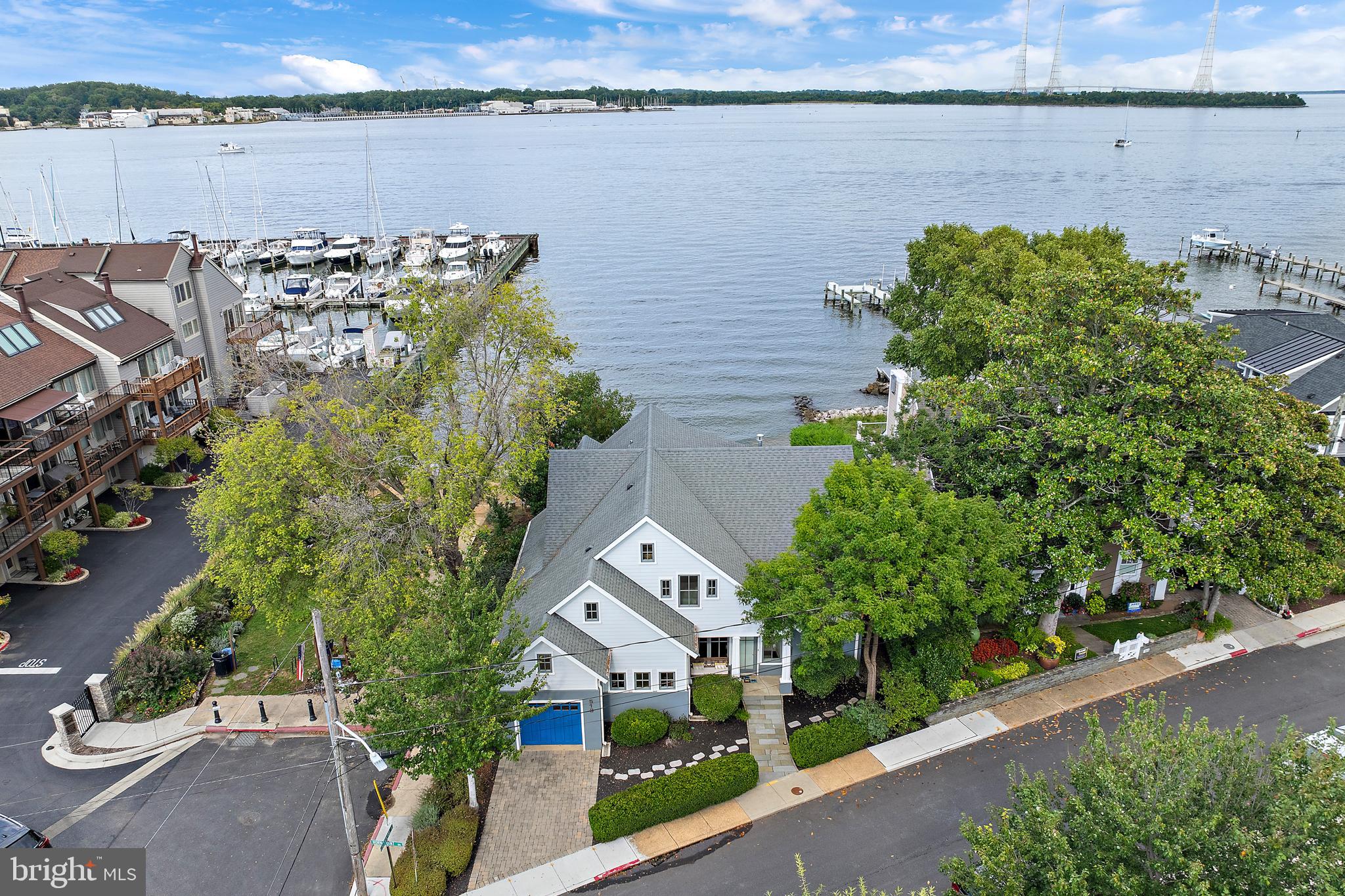 EASTPORT - Residential