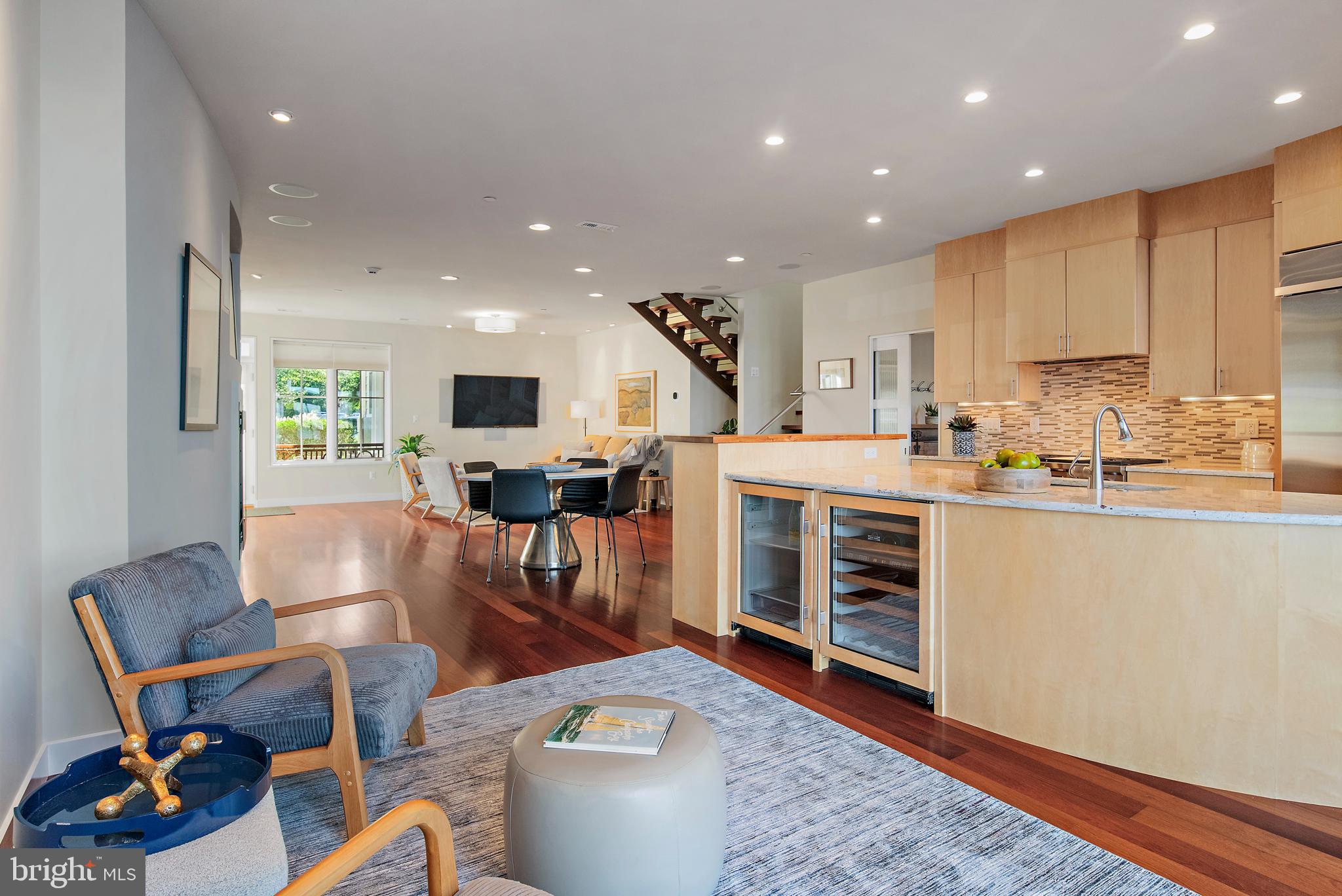 EASTPORT - Residential