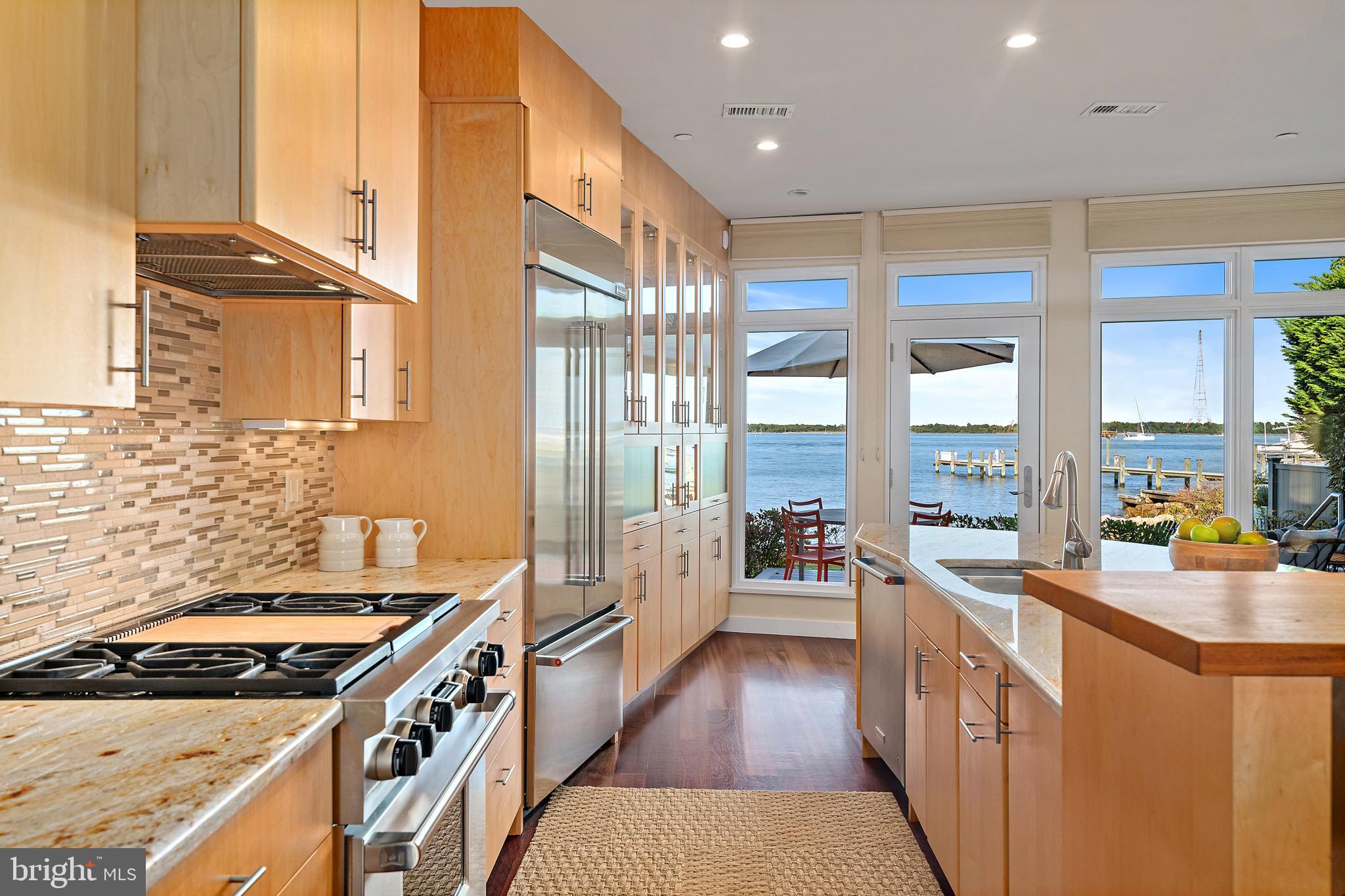 EASTPORT - Residential