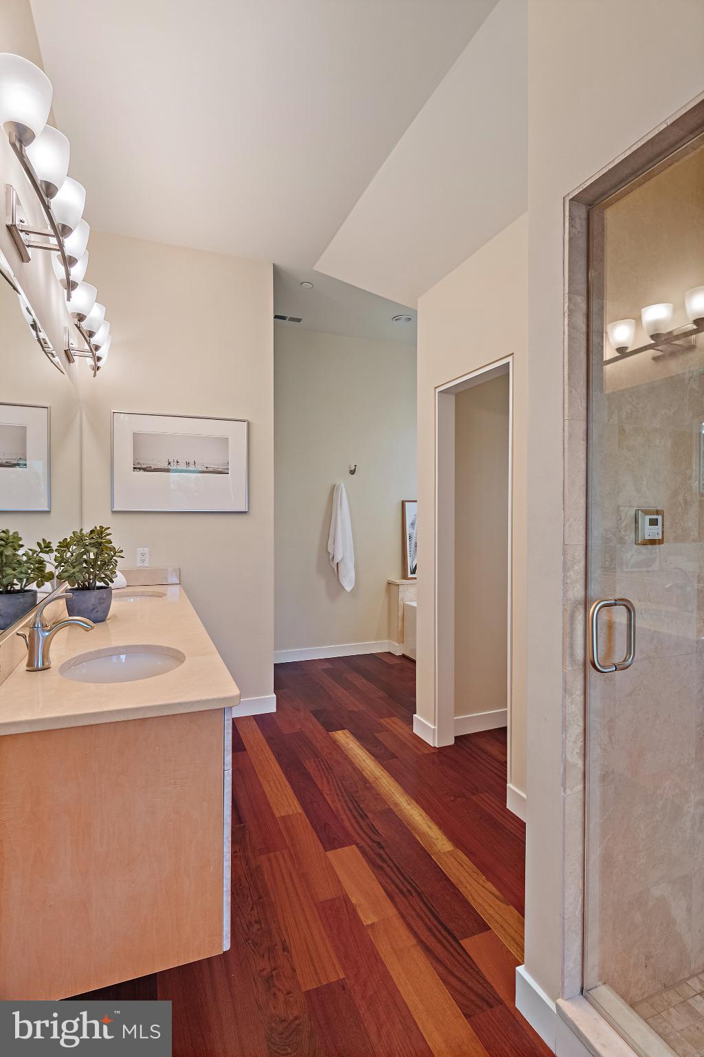 EASTPORT - Residential