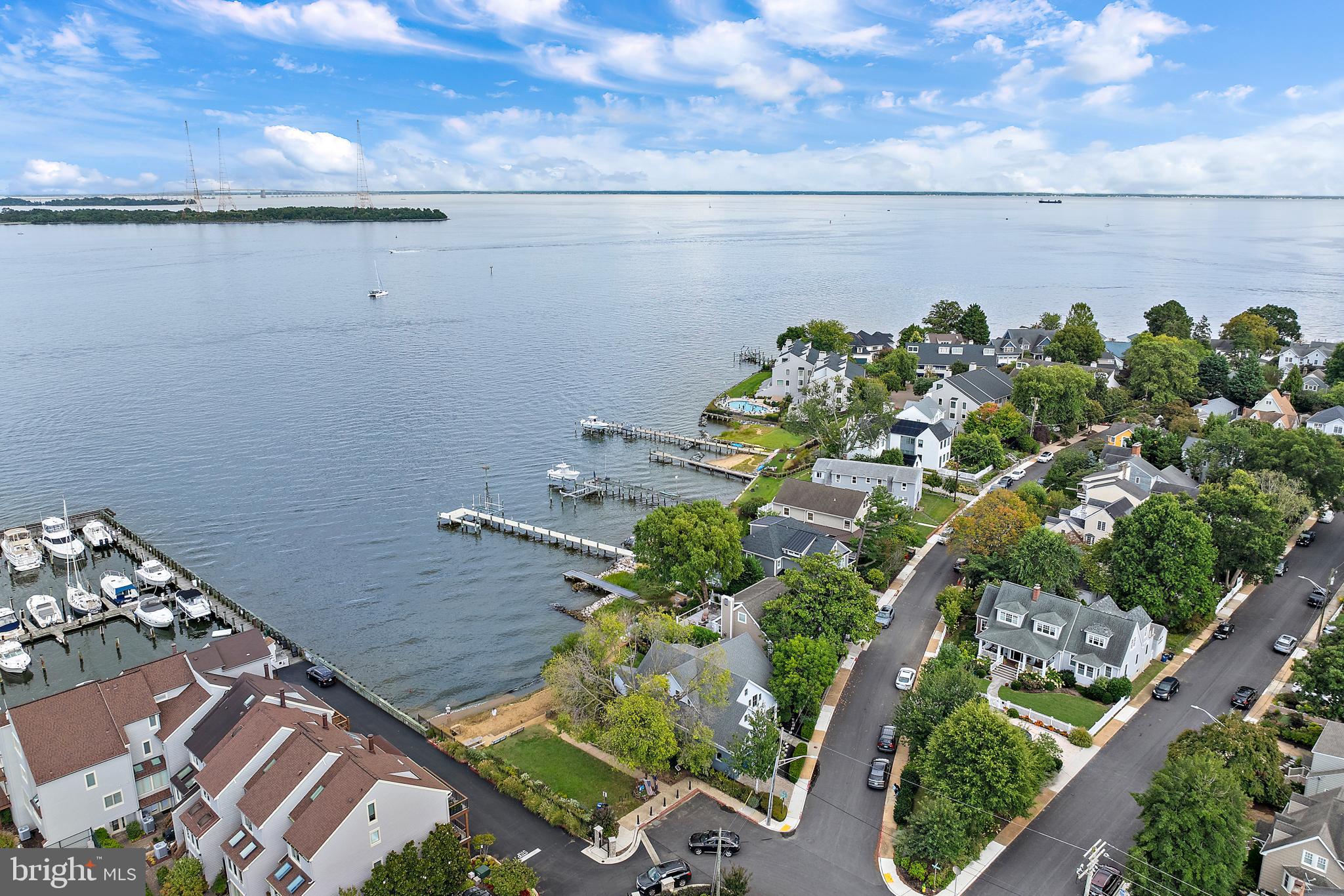 EASTPORT - Residential