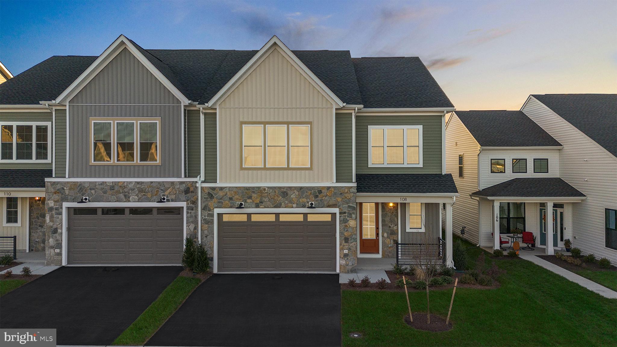 HIATT POINTE AT SNOWDEN BRIDGE - Residential