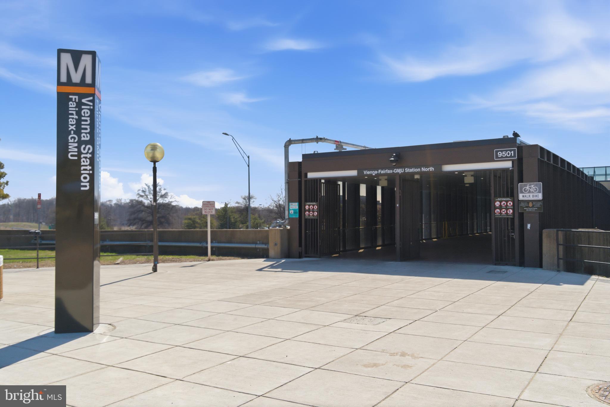 COUNTRY CREEK - Residential