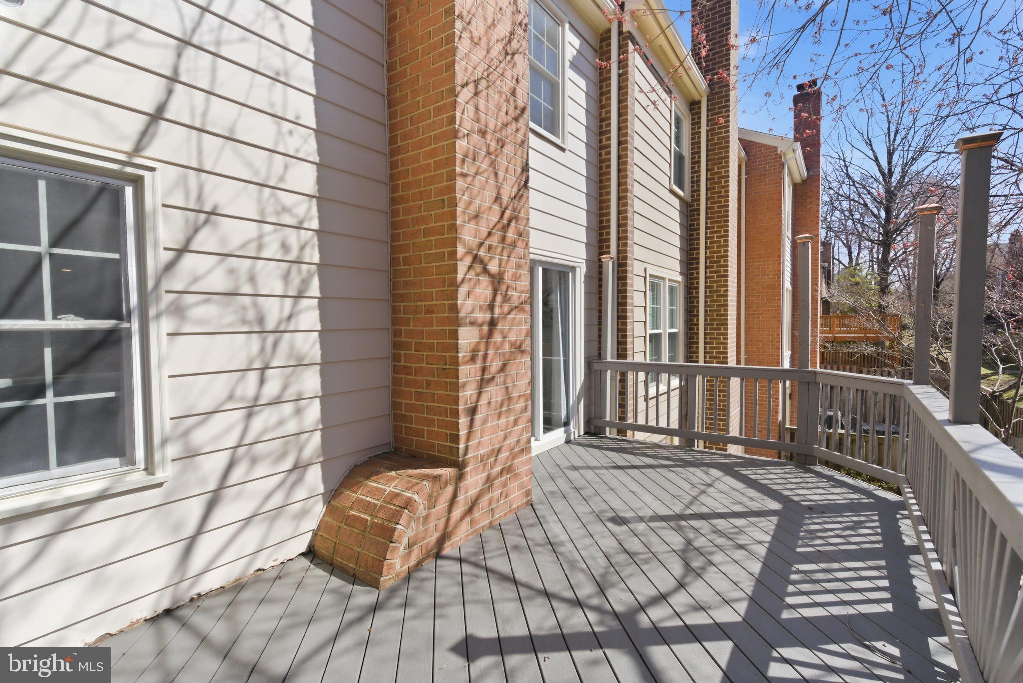 COUNTRY CREEK - Residential