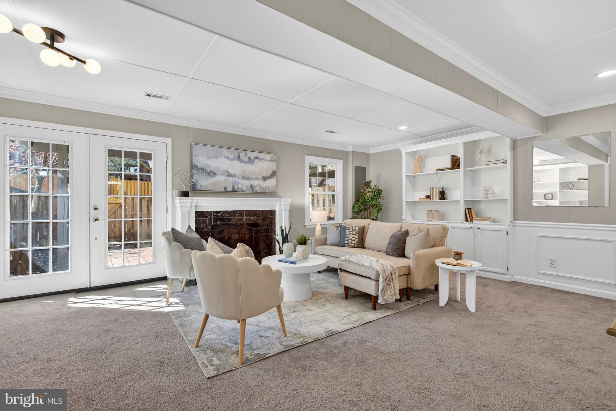 COUNTRY CREEK - Residential