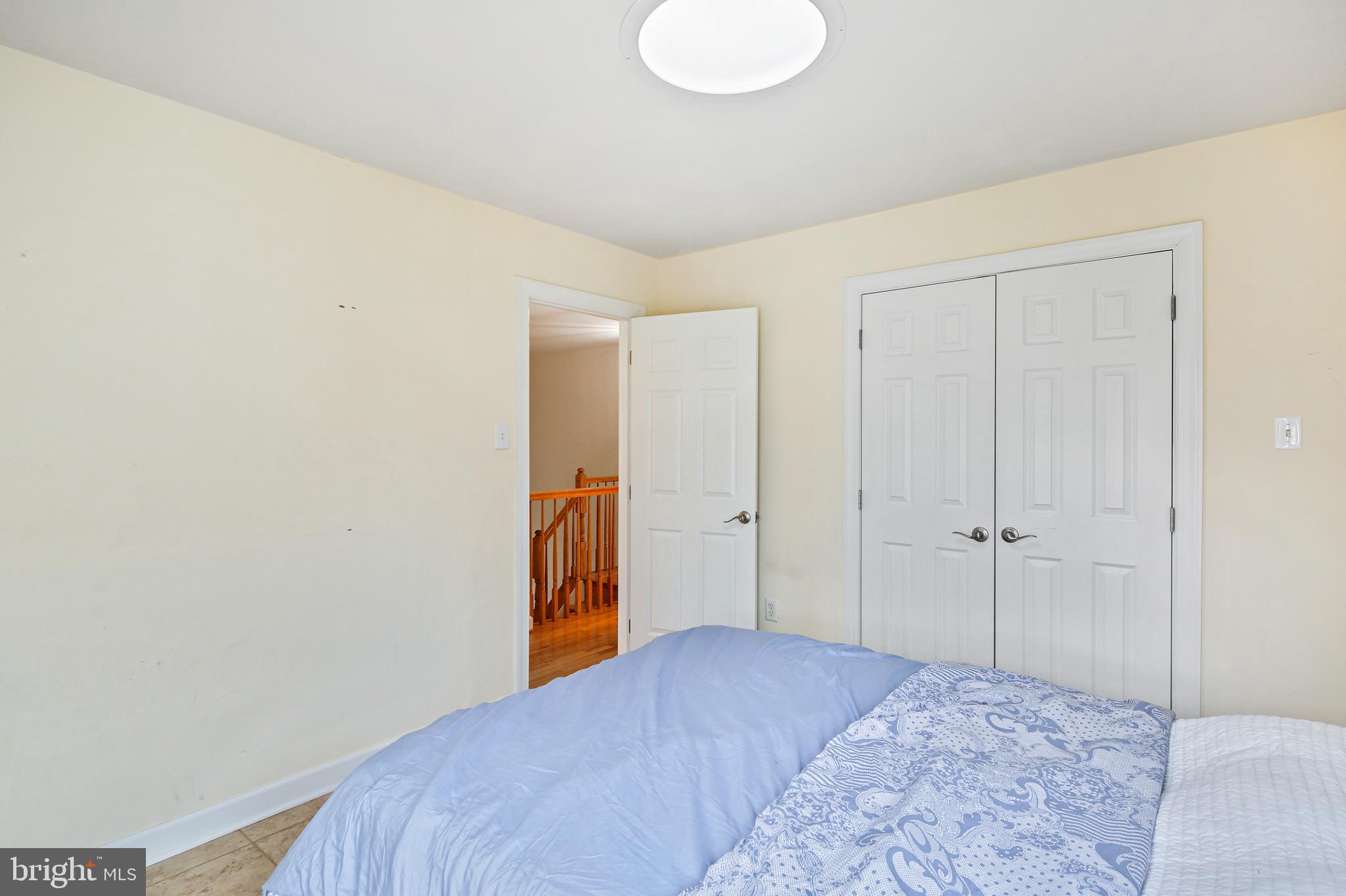 EMA'S MANOR - Residential