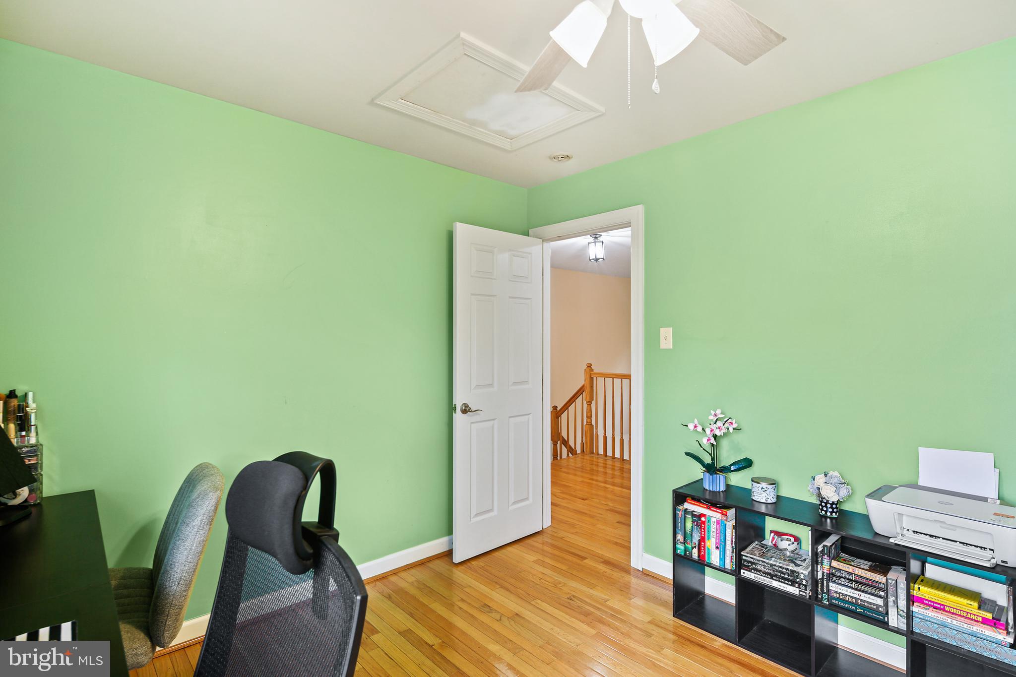 EMA'S MANOR - Residential