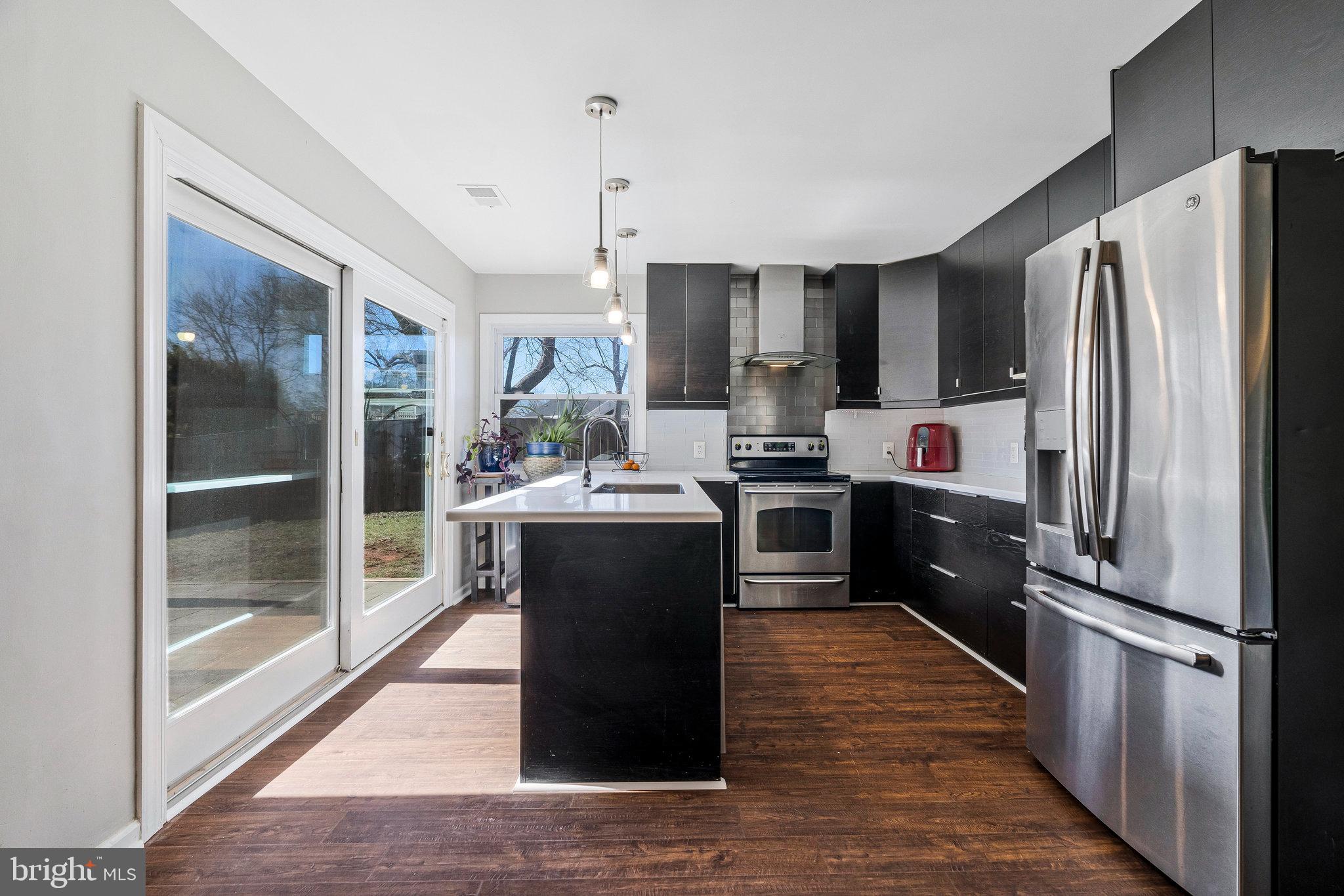 SUGARLAND RUN - Residential