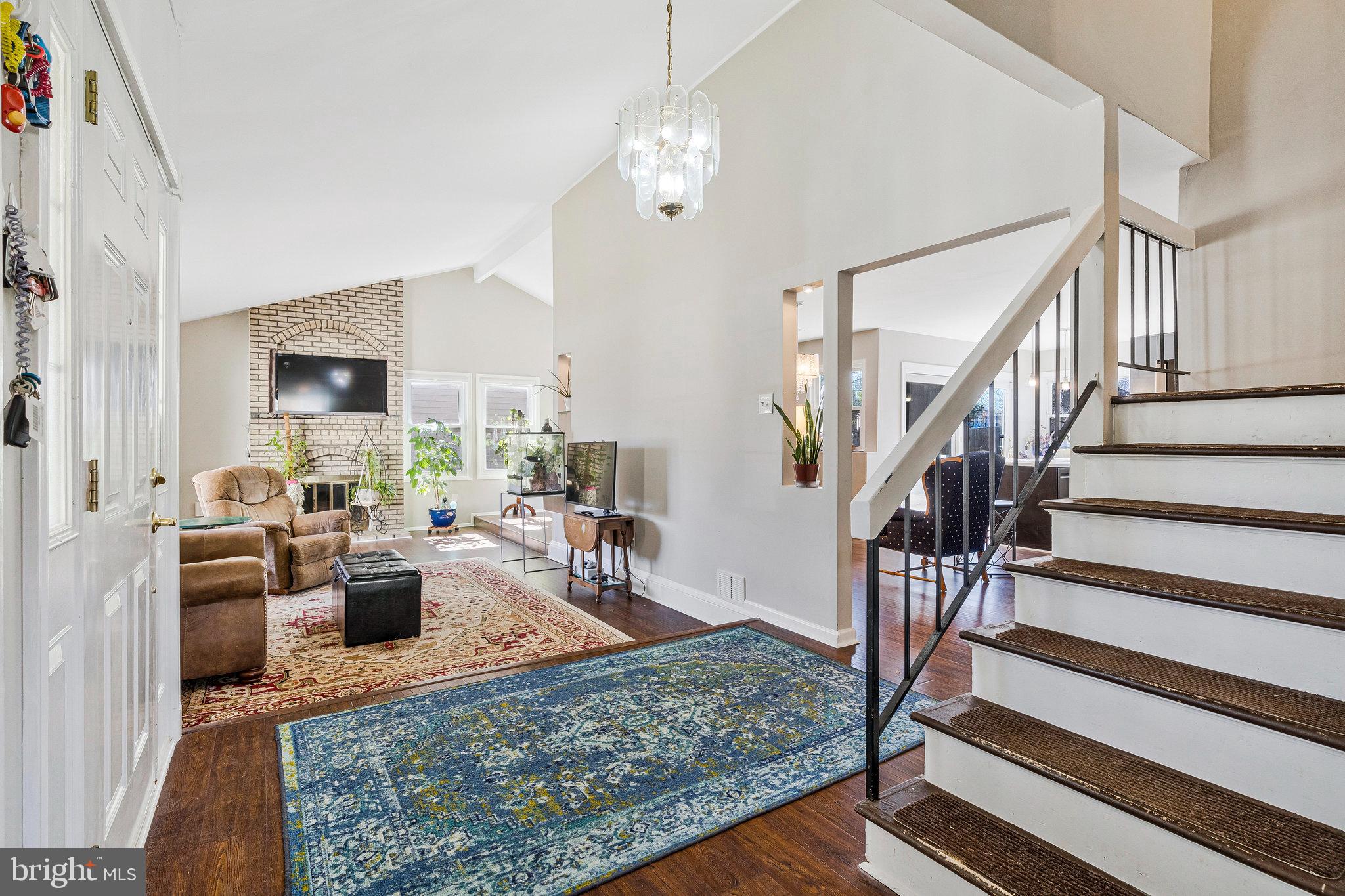 SUGARLAND RUN - Residential