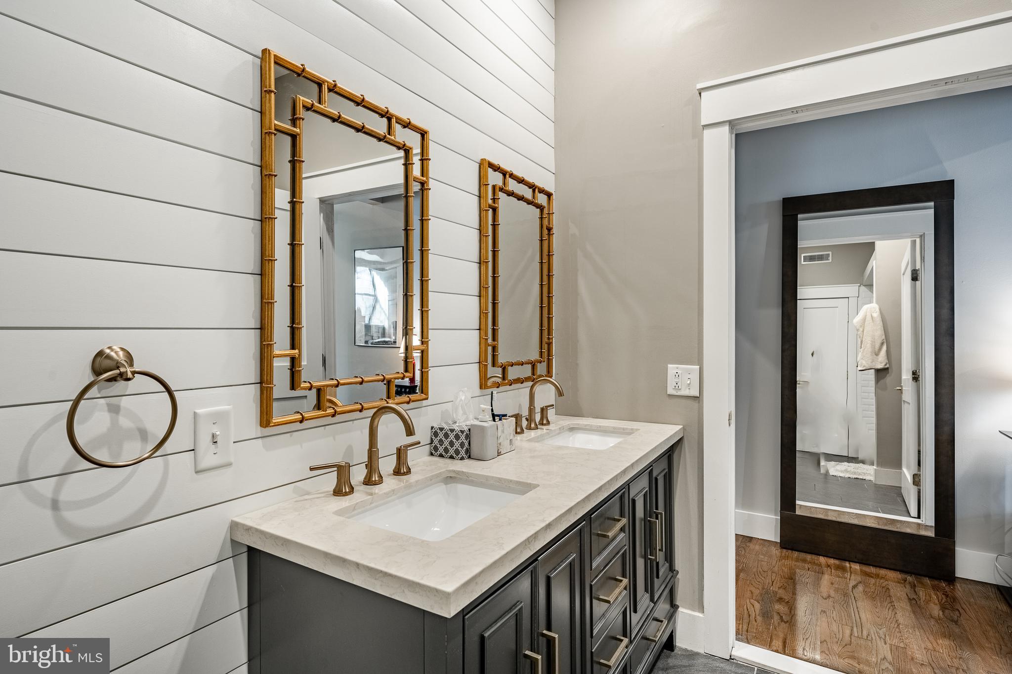 MANAYUNK - Residential