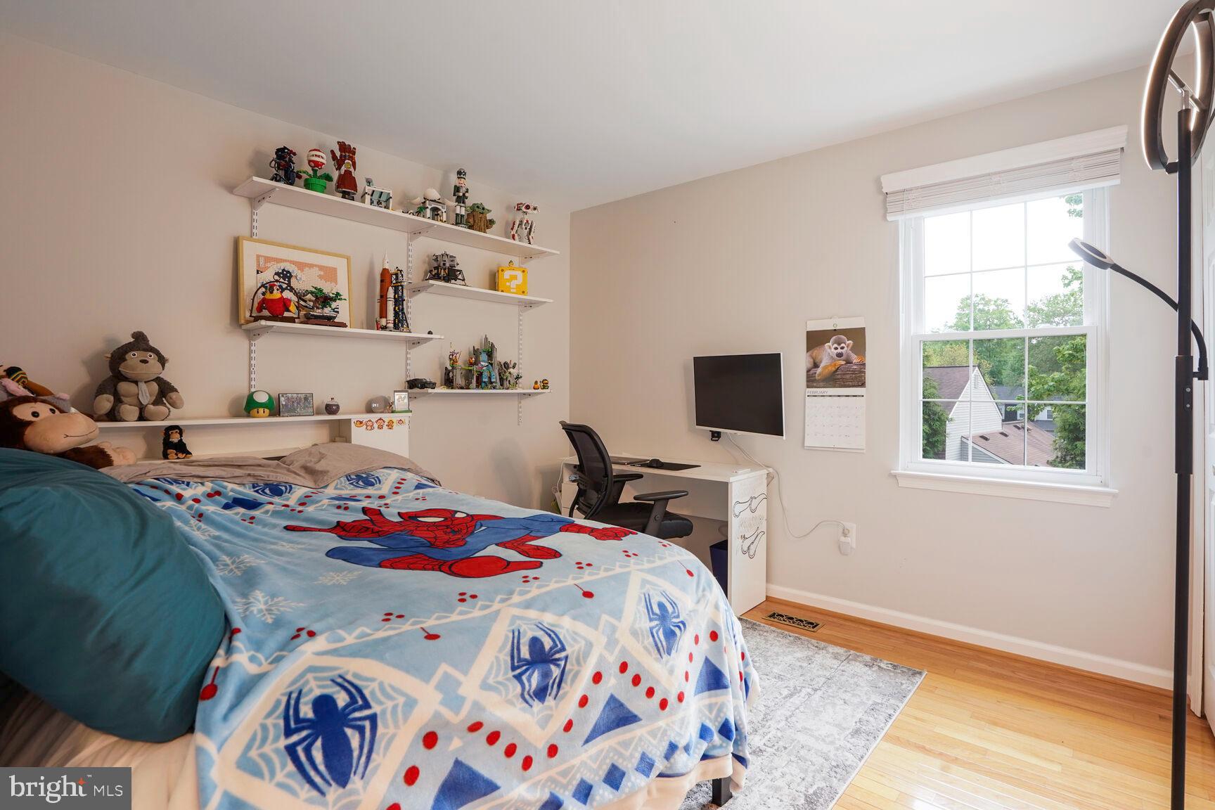 FAIR OAKS ESTATES - Residential