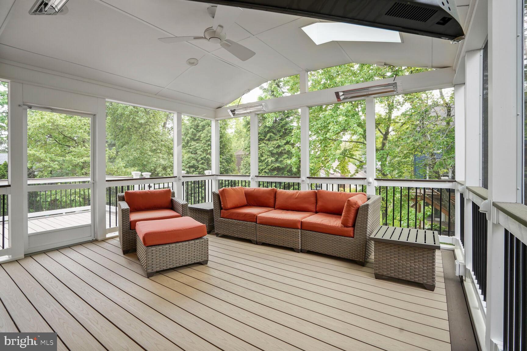 FAIR OAKS ESTATES - Residential