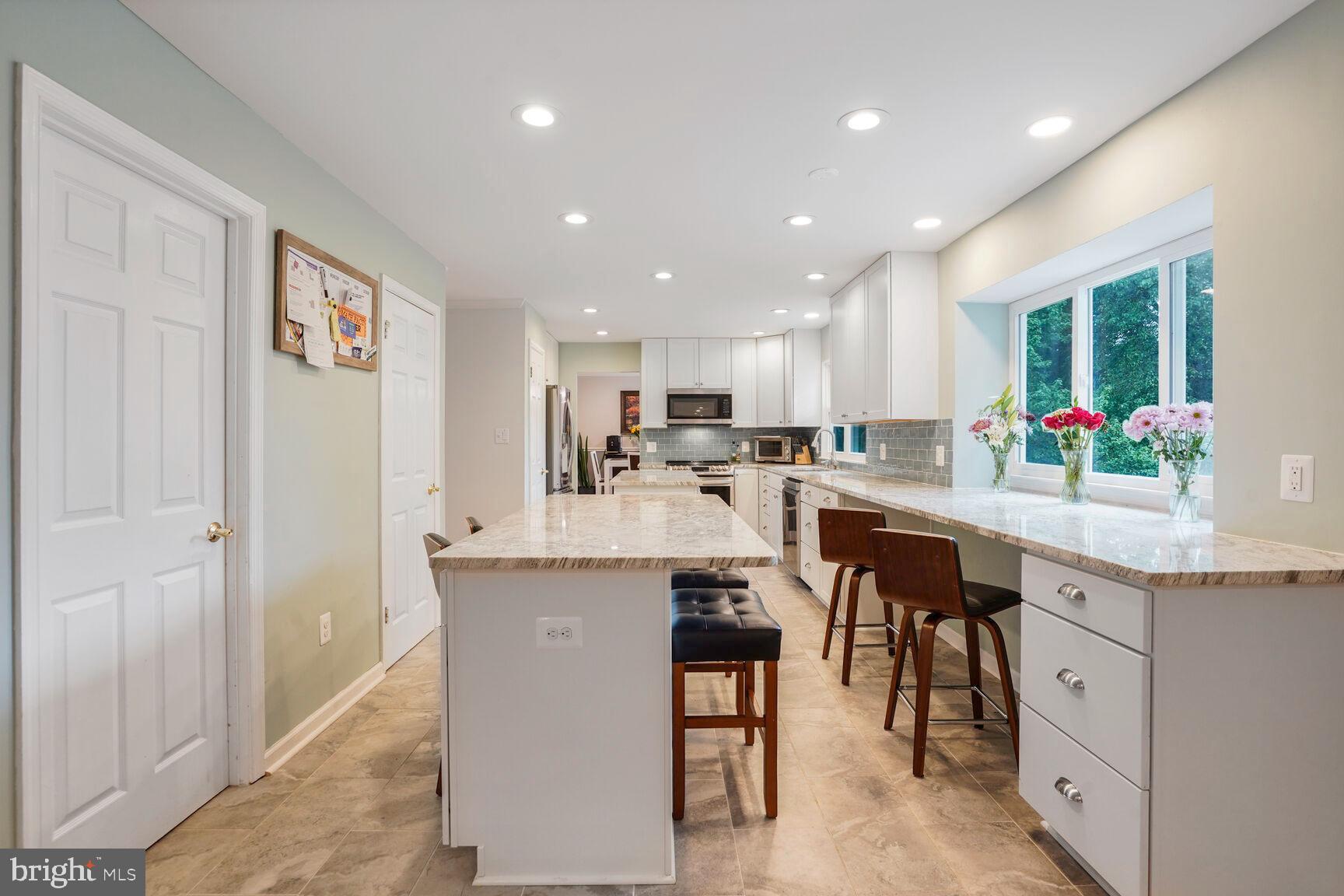 FAIR OAKS ESTATES - Residential