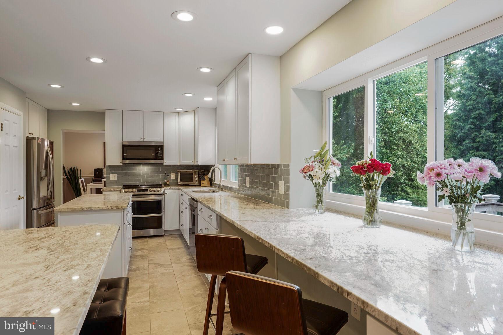 FAIR OAKS ESTATES - Residential