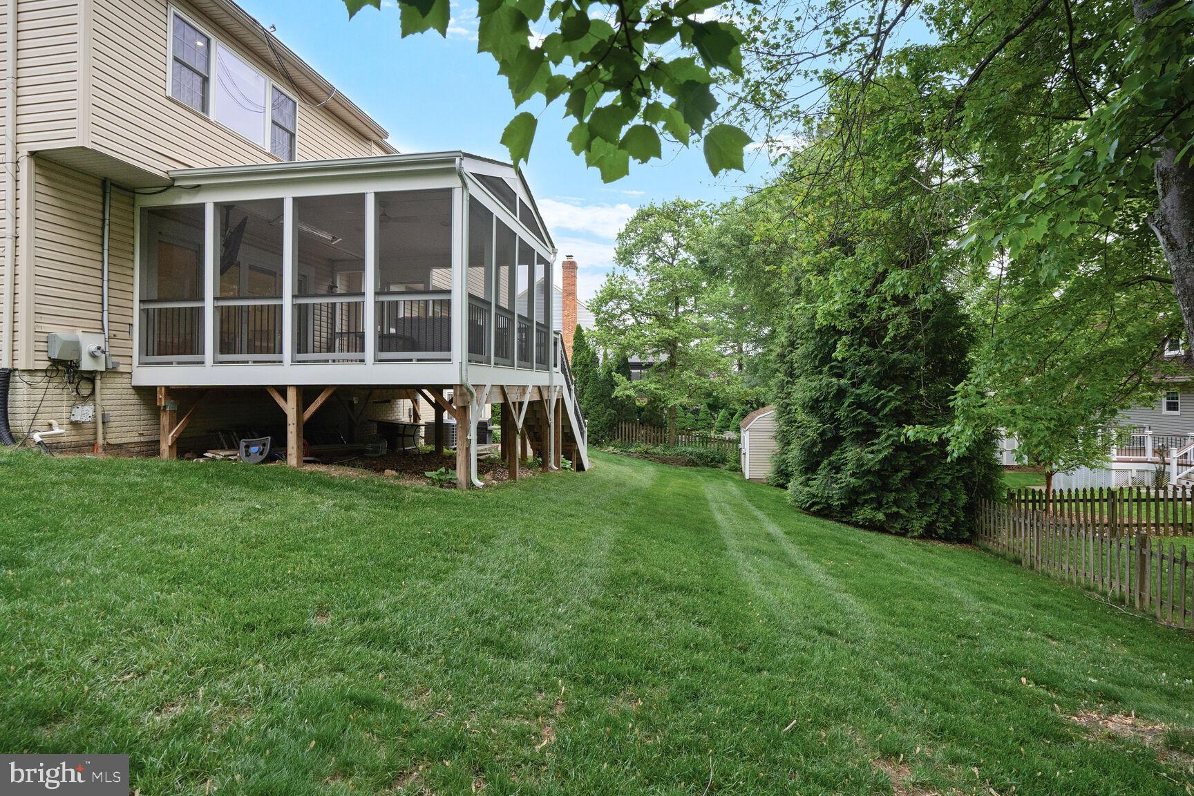 FAIR OAKS ESTATES - Residential