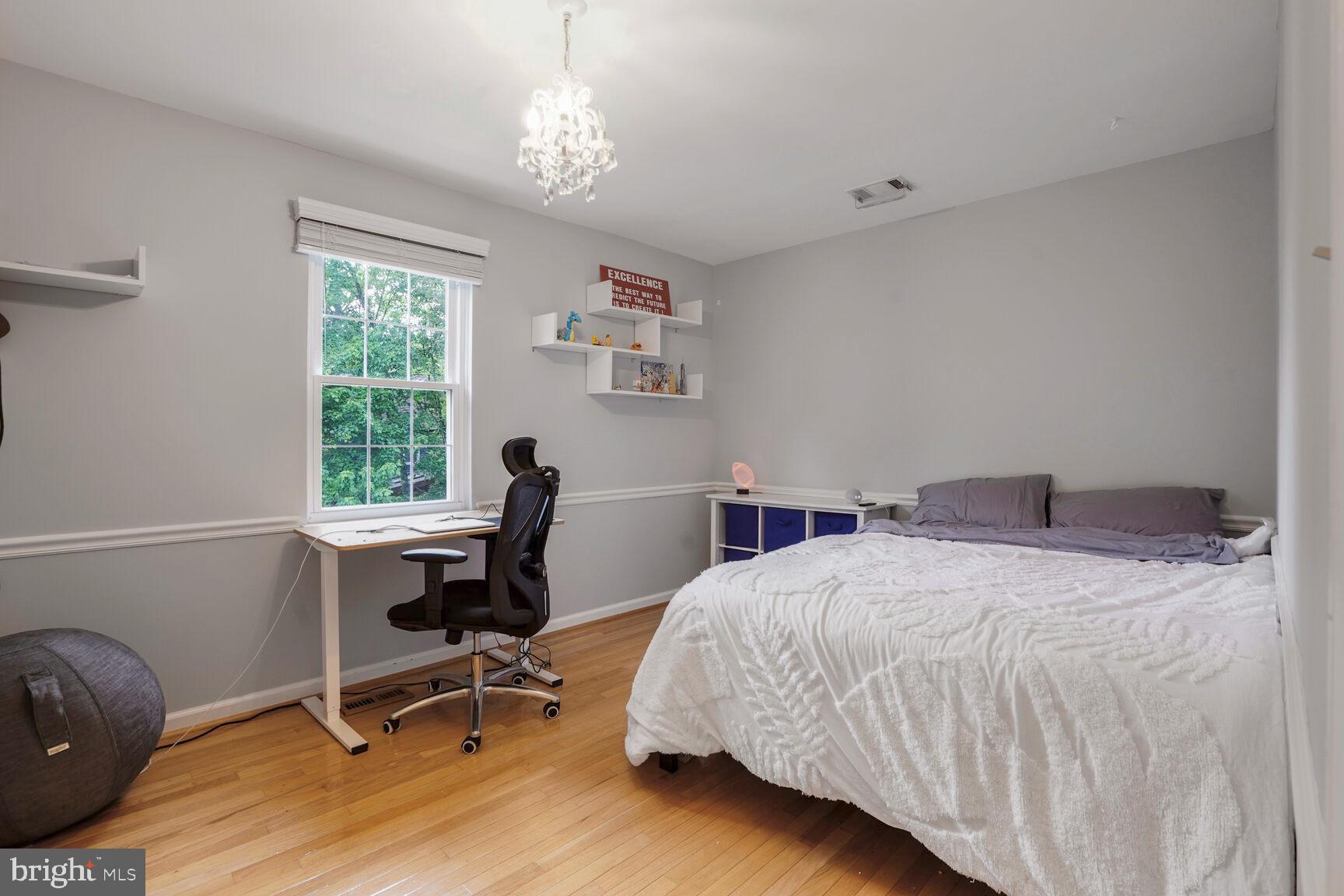 FAIR OAKS ESTATES - Residential