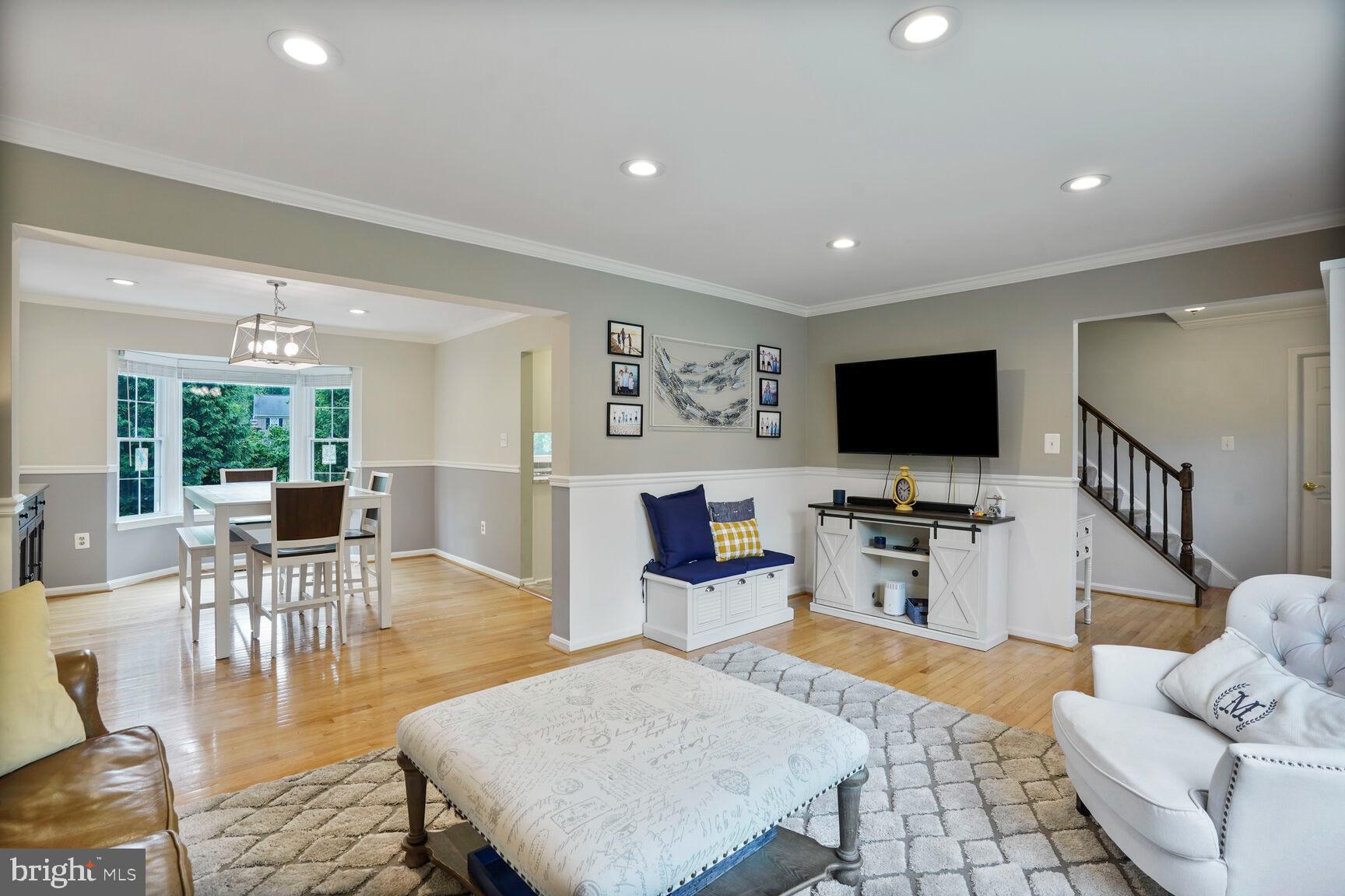 FAIR OAKS ESTATES - Residential