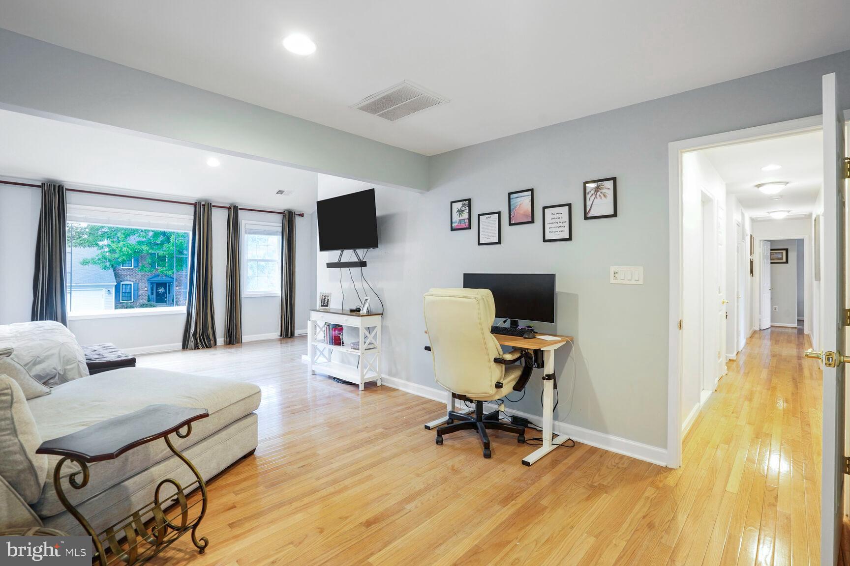 FAIR OAKS ESTATES - Residential