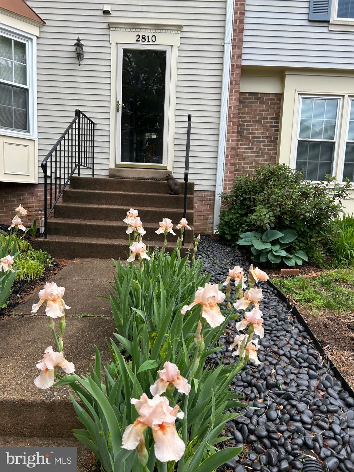 DUNN LORING VILLAGE - Residential