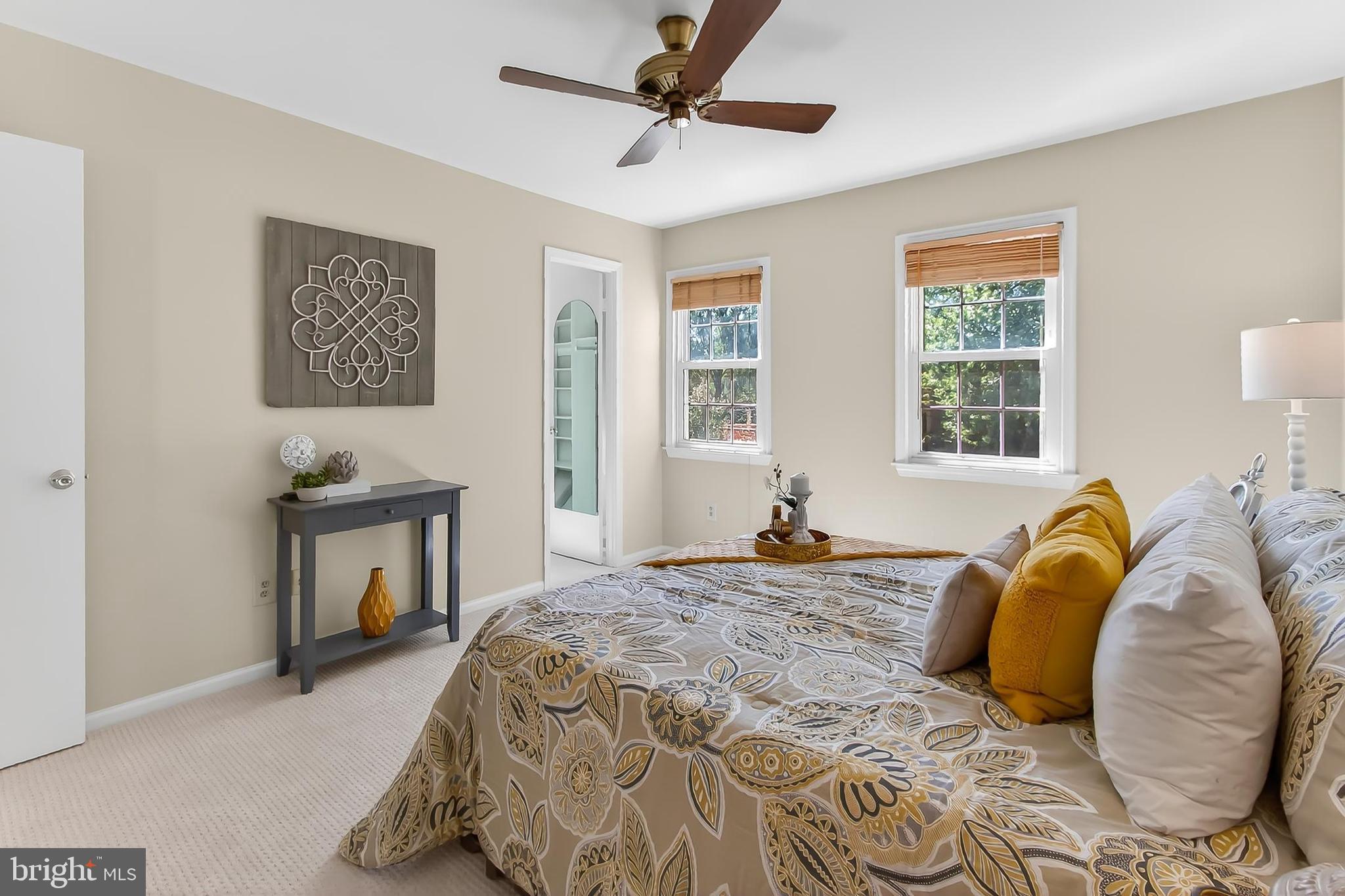 DUNN LORING VILLAGE - Residential