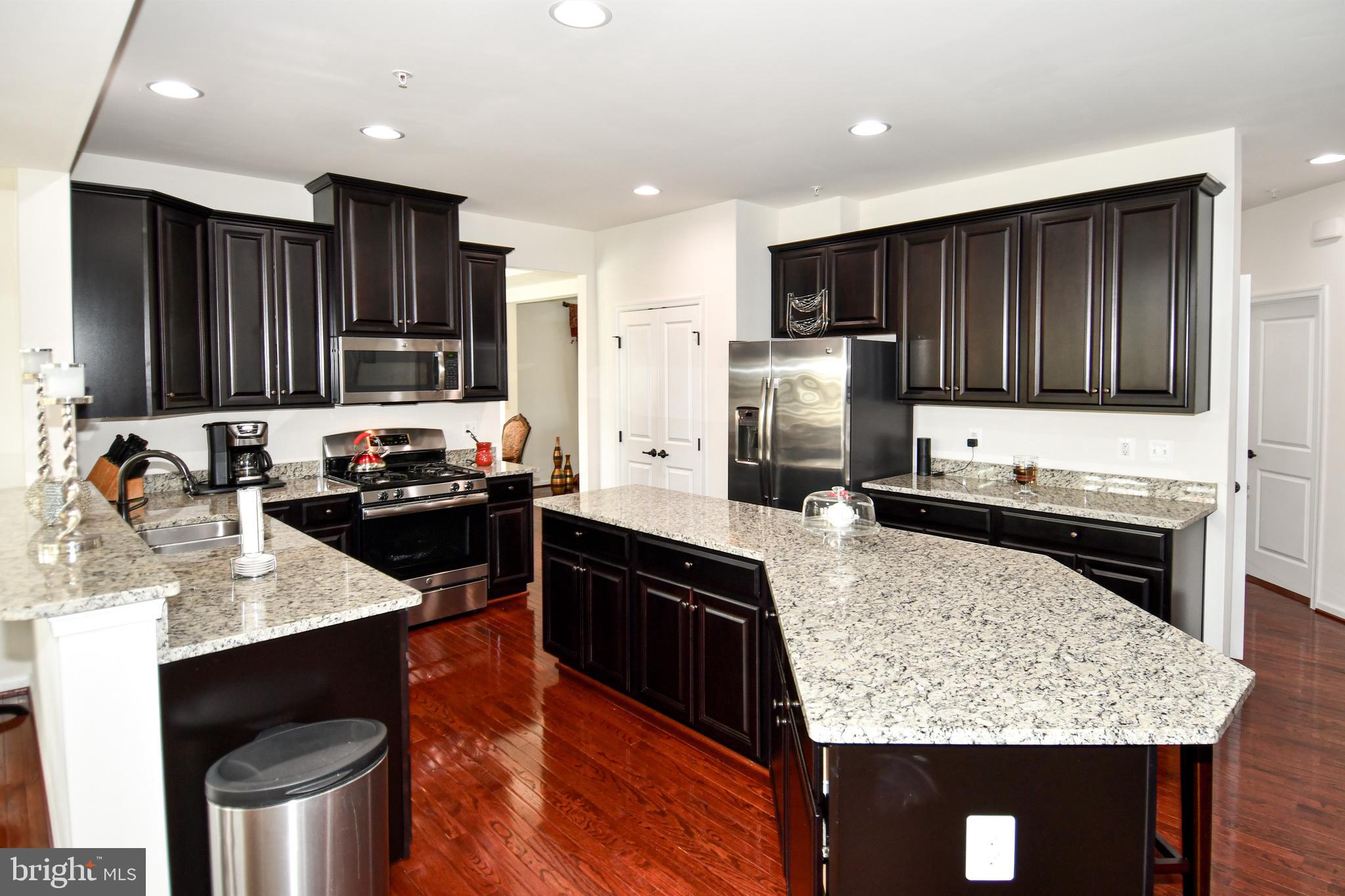 AUTUMN HILLS - Residential