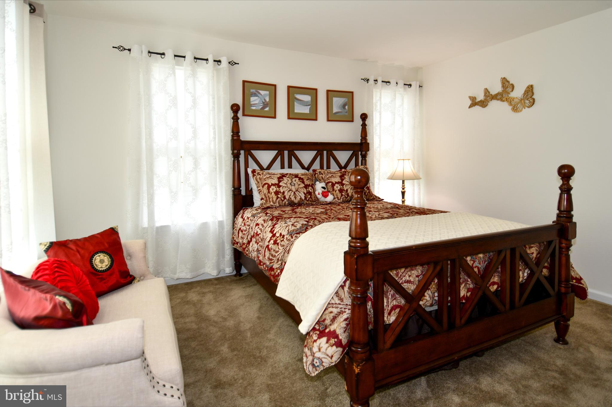 AUTUMN HILLS - Residential