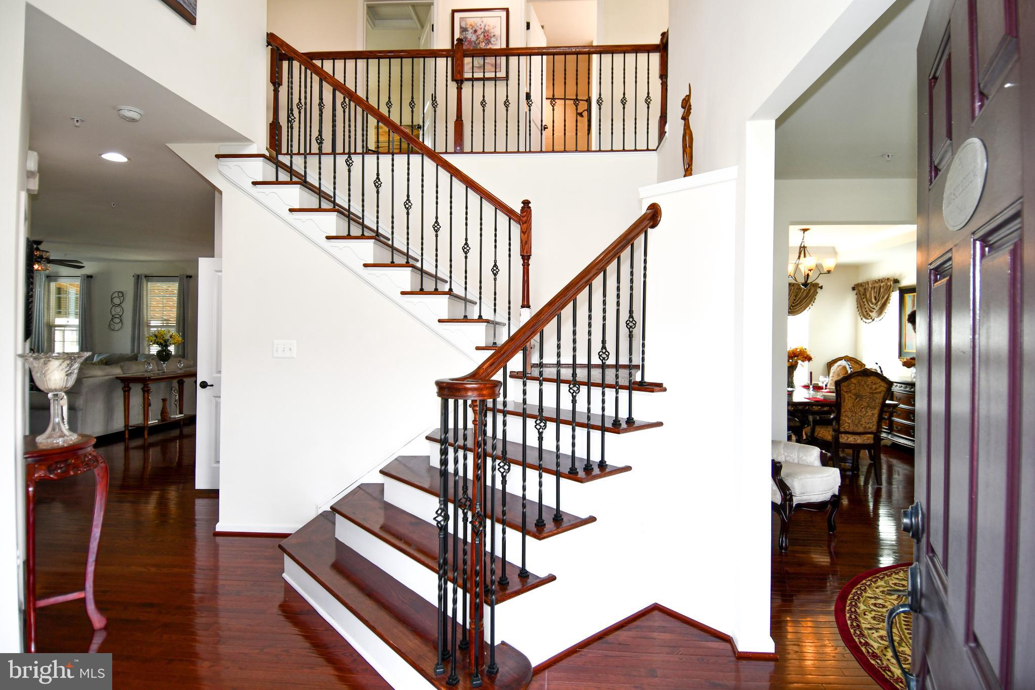 AUTUMN HILLS - Residential