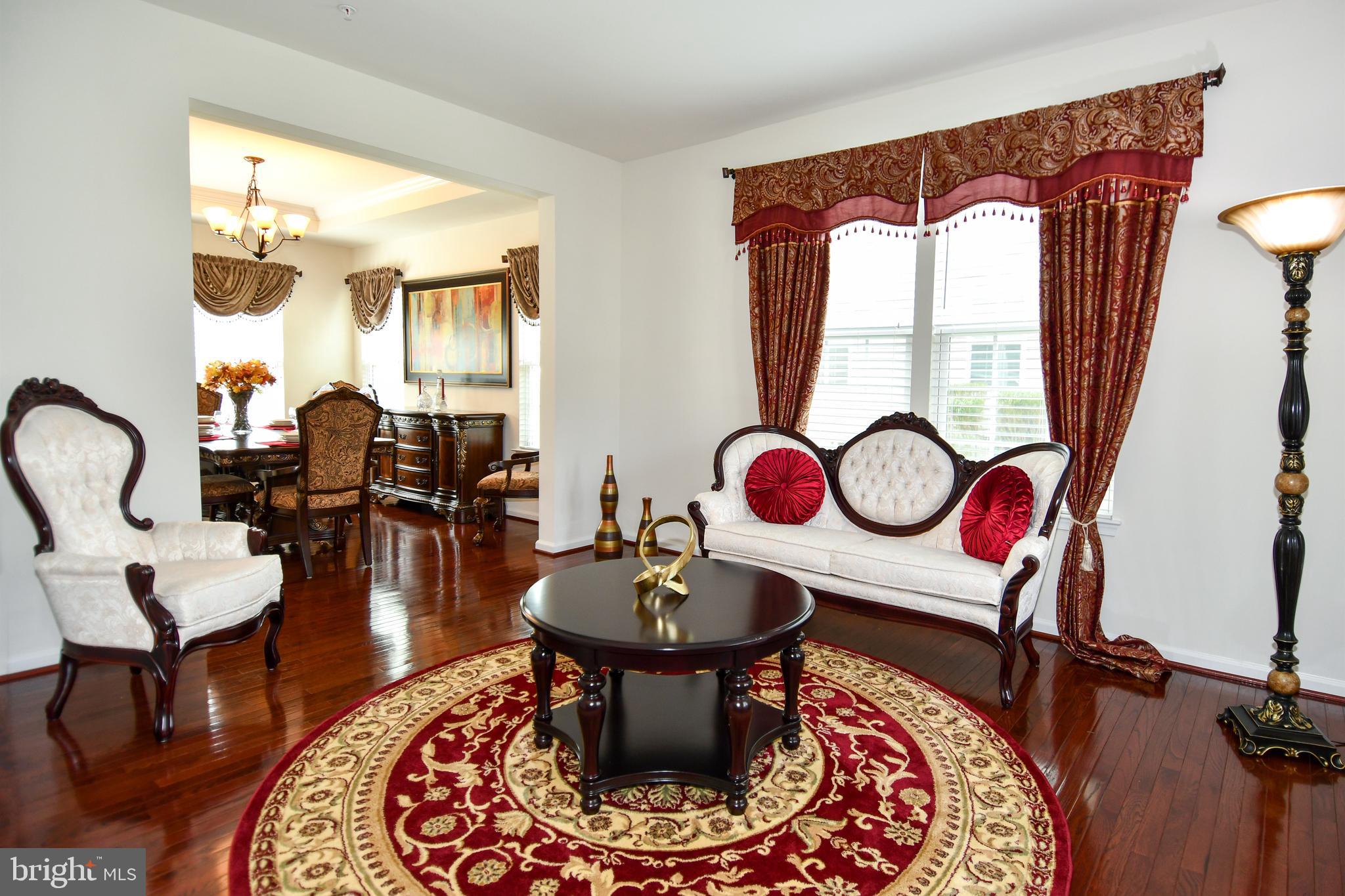 AUTUMN HILLS - Residential