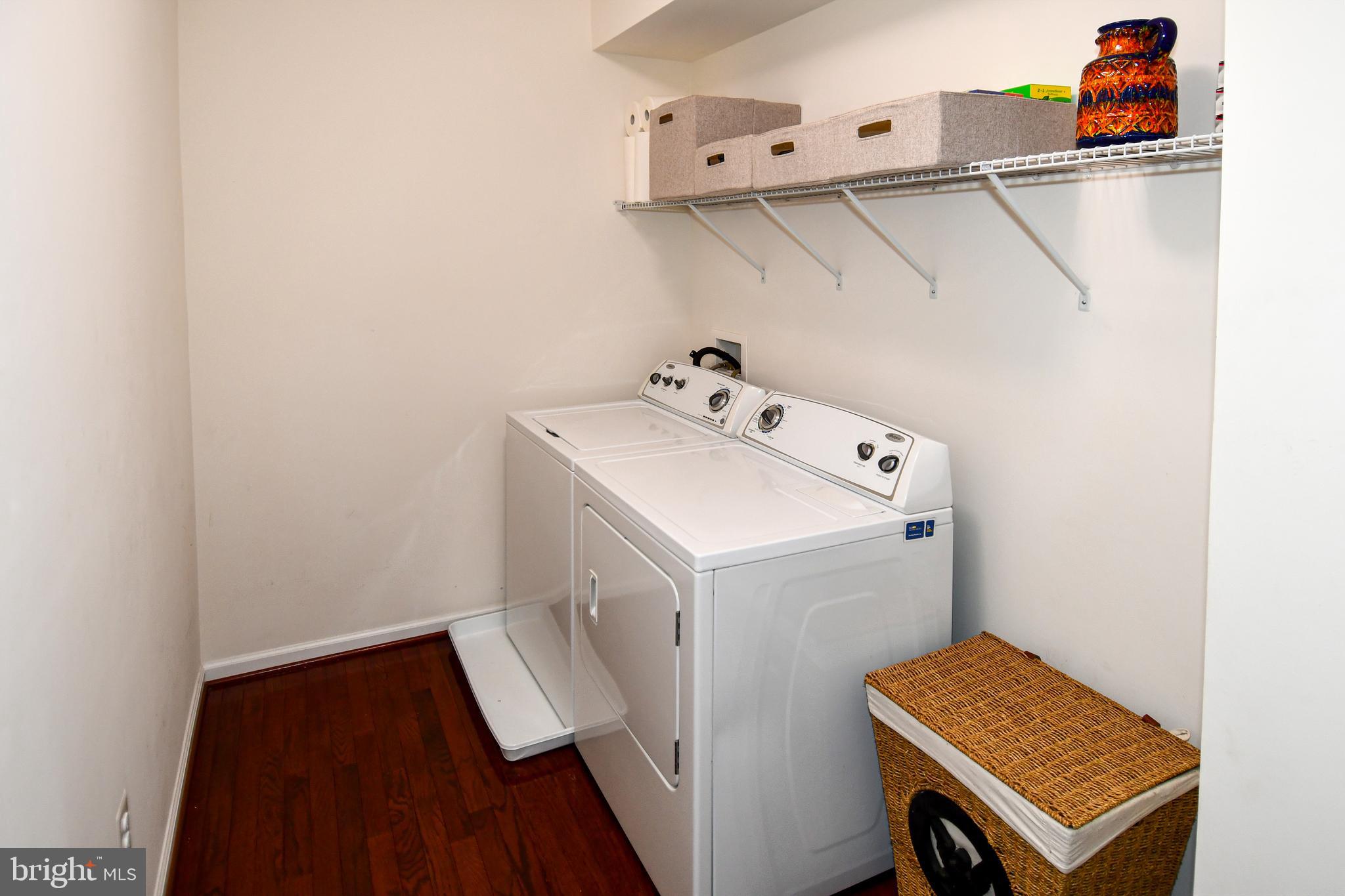 AUTUMN HILLS - Residential