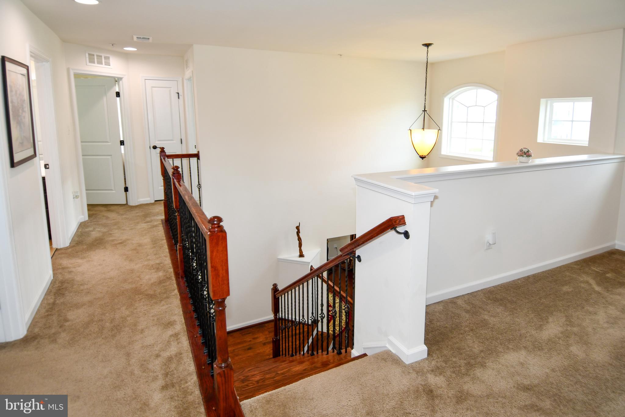 AUTUMN HILLS - Residential