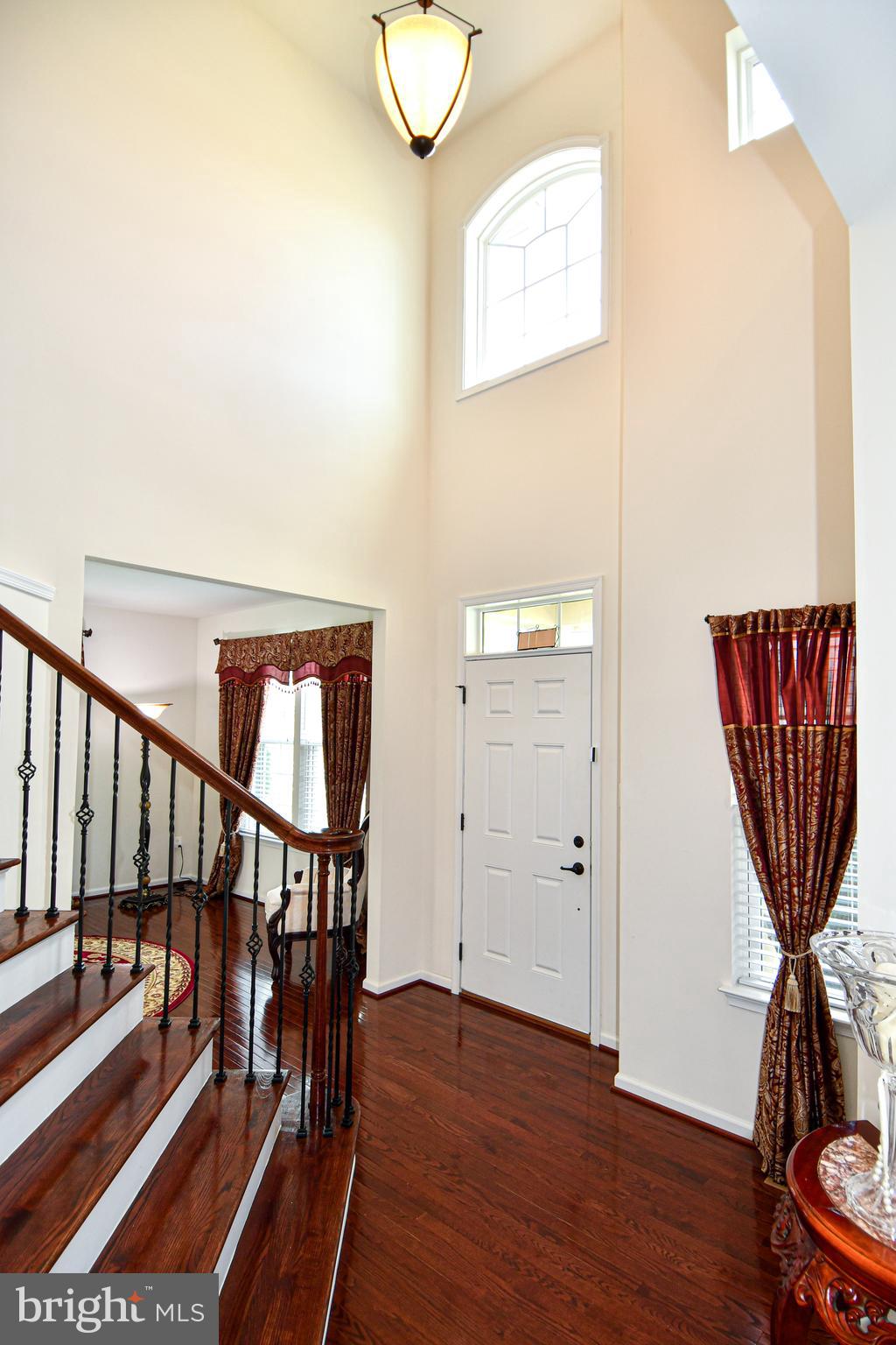 AUTUMN HILLS - Residential