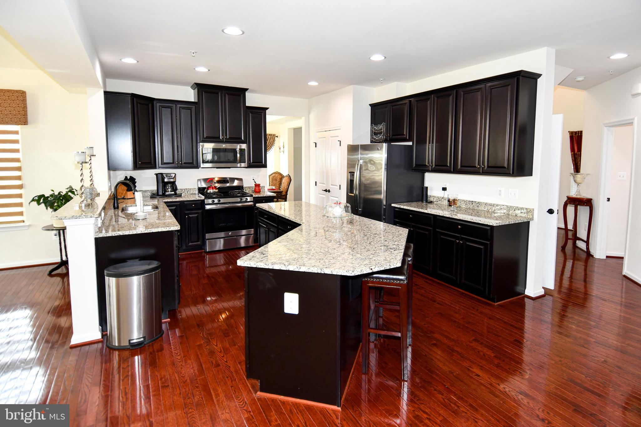 AUTUMN HILLS - Residential