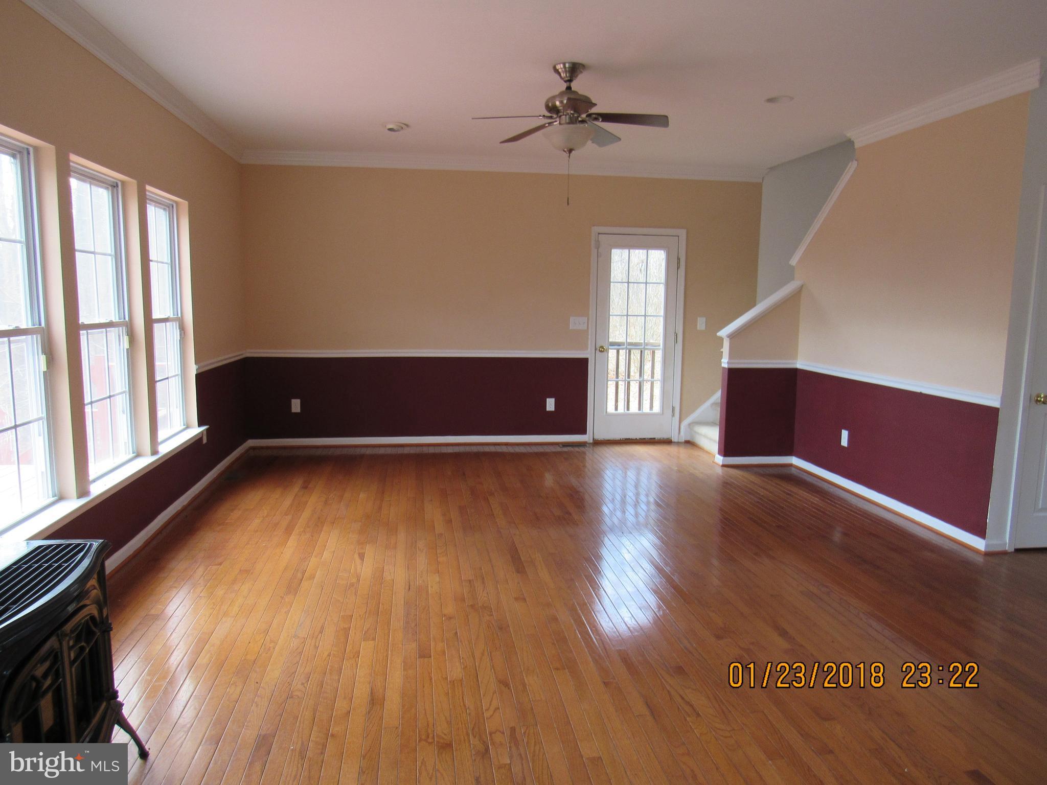 REYNARDS CROSSING - Residential