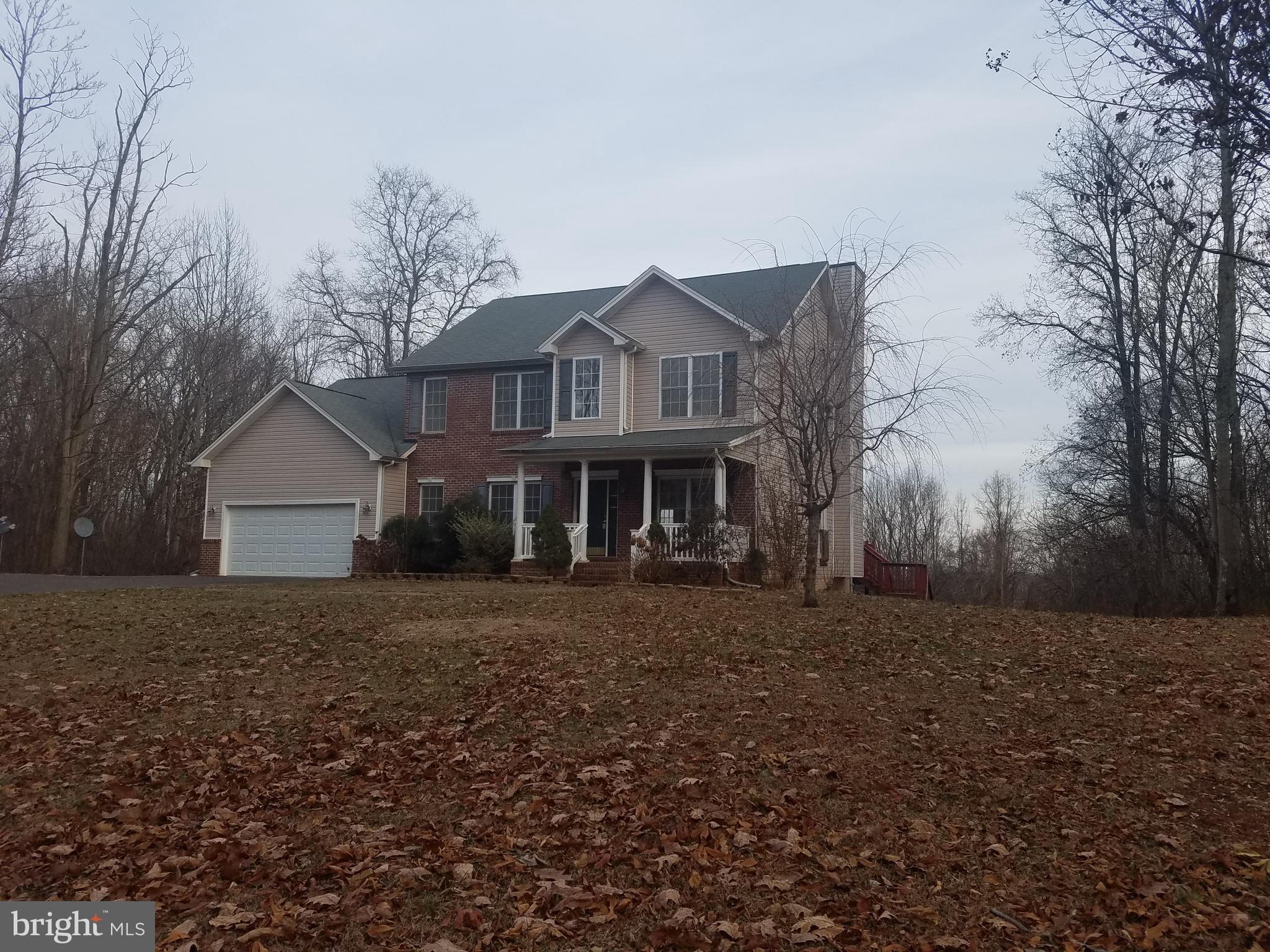 REYNARDS CROSSING - Residential