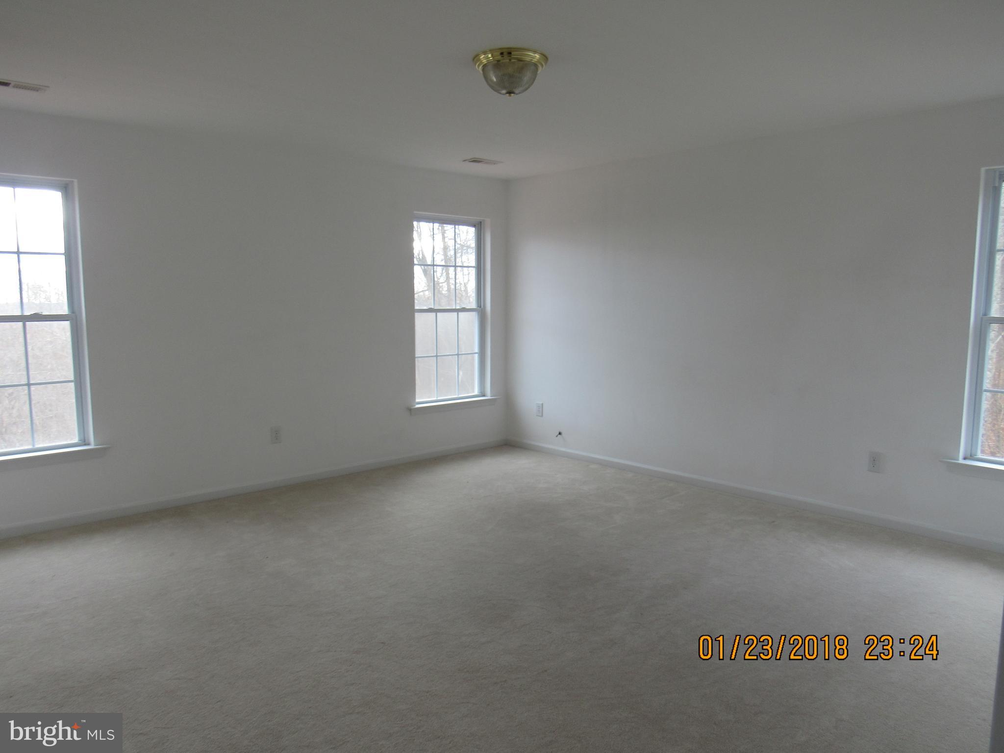 REYNARDS CROSSING - Residential