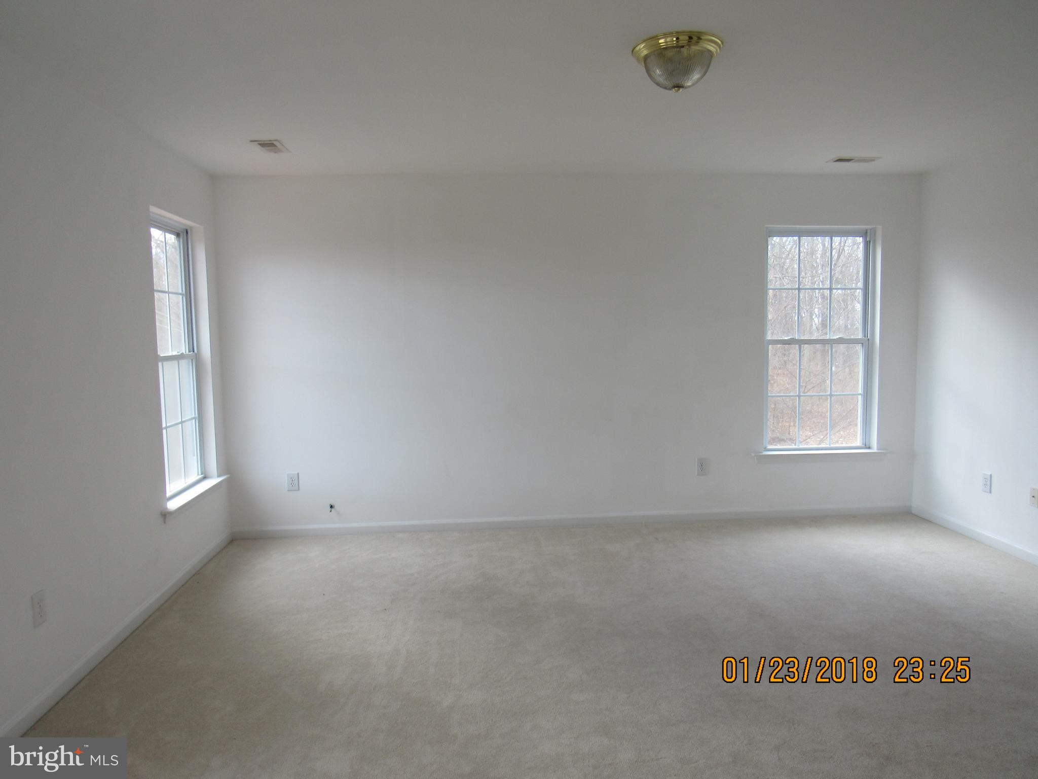 REYNARDS CROSSING - Residential