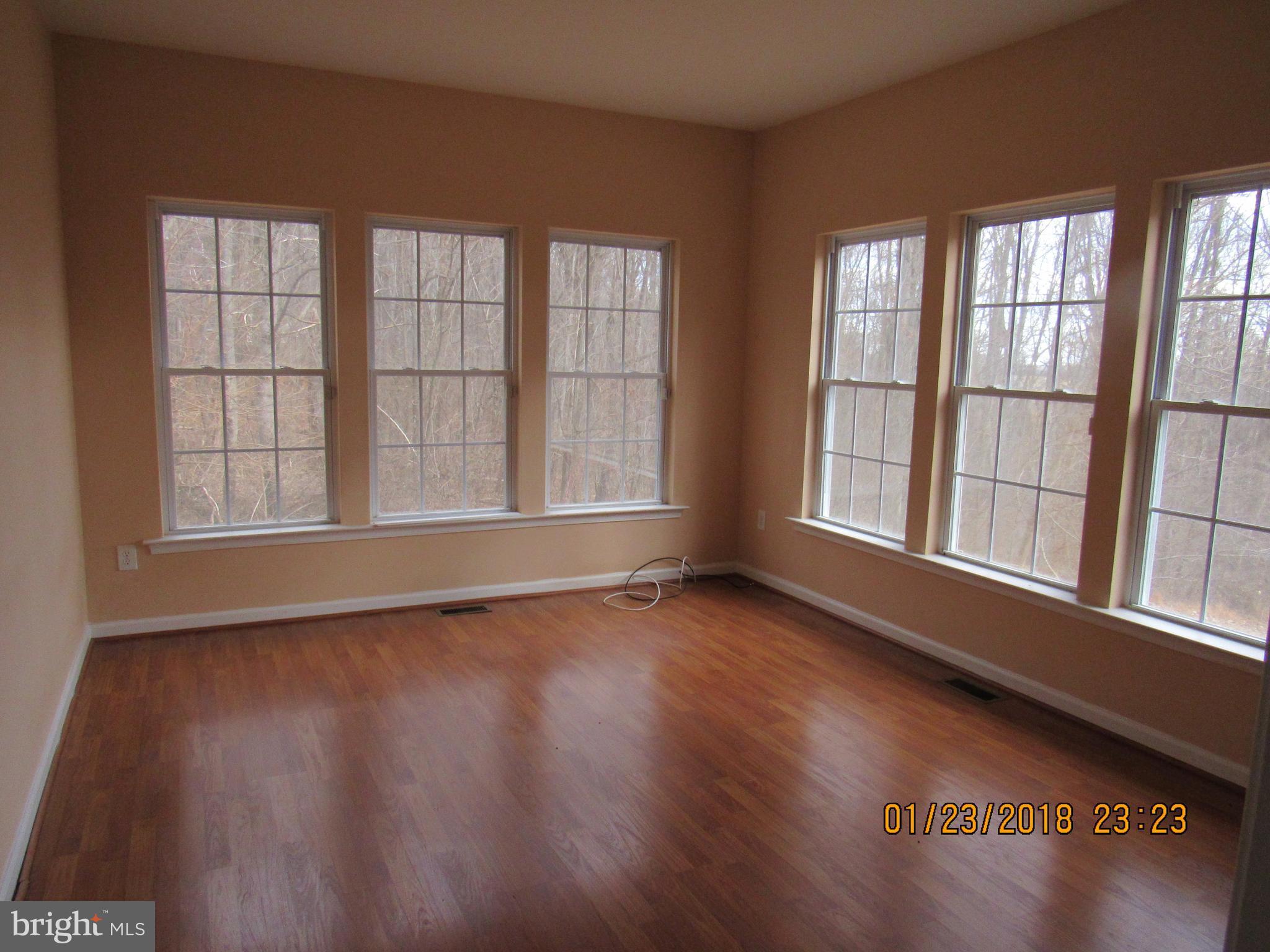 REYNARDS CROSSING - Residential