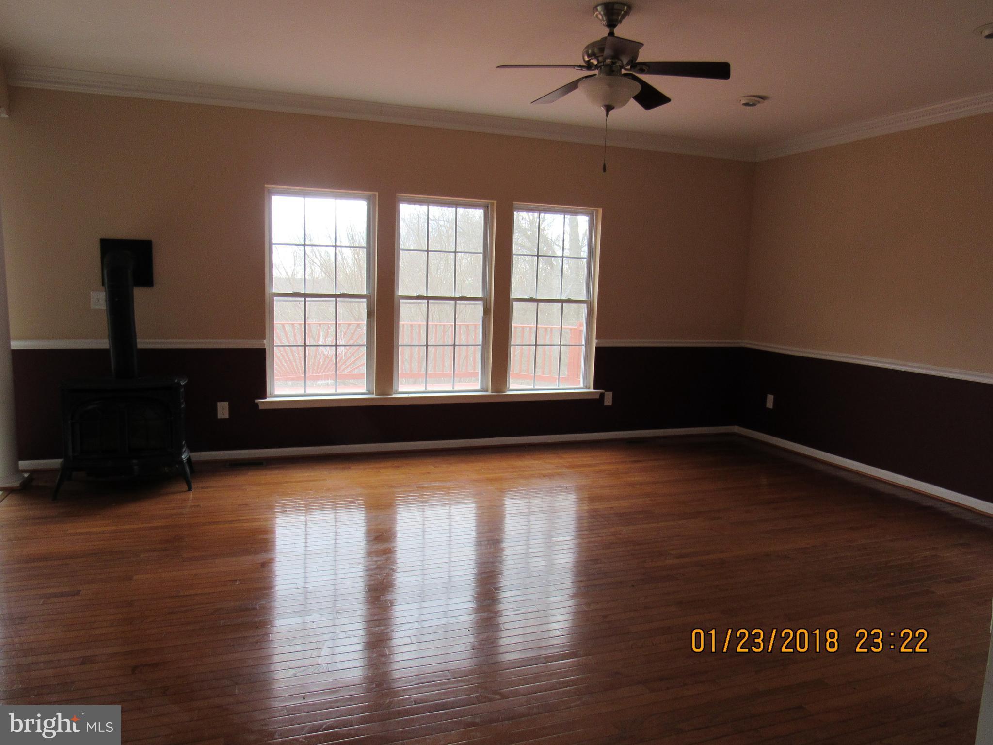 REYNARDS CROSSING - Residential