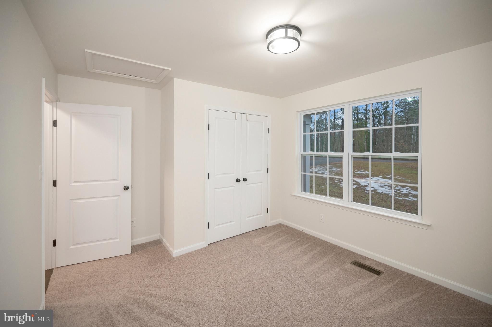 OAKWOOD LAKE ESTATES - Residential