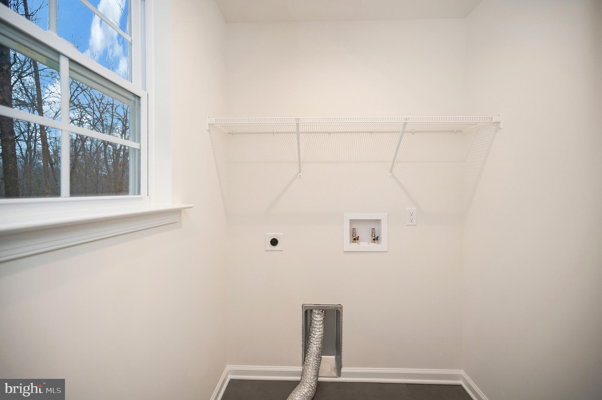 OAKWOOD LAKE ESTATES - Residential